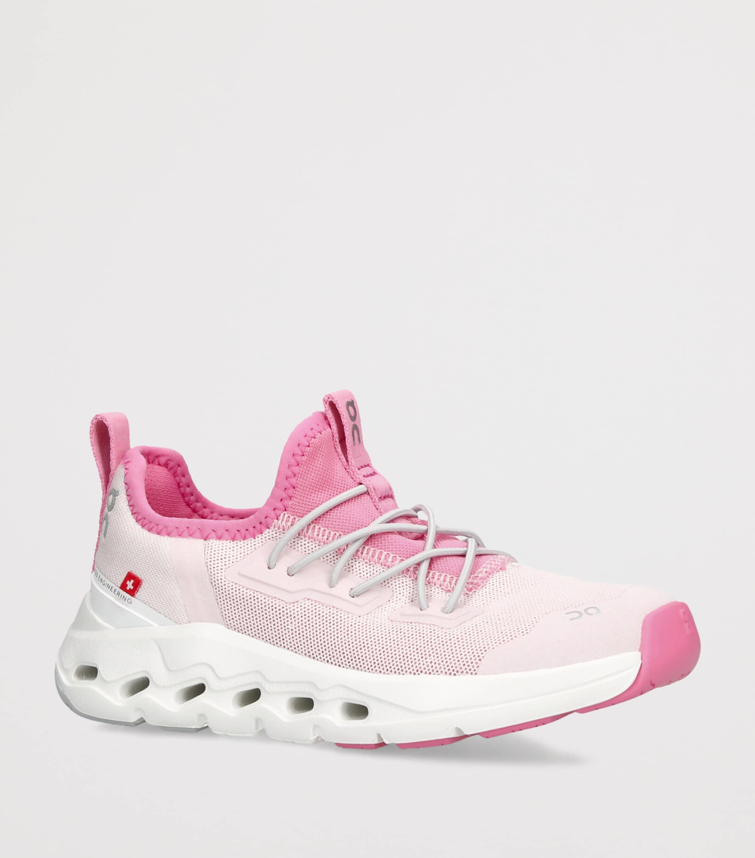 ON Running Cloudleap Trainers Pink Image 2