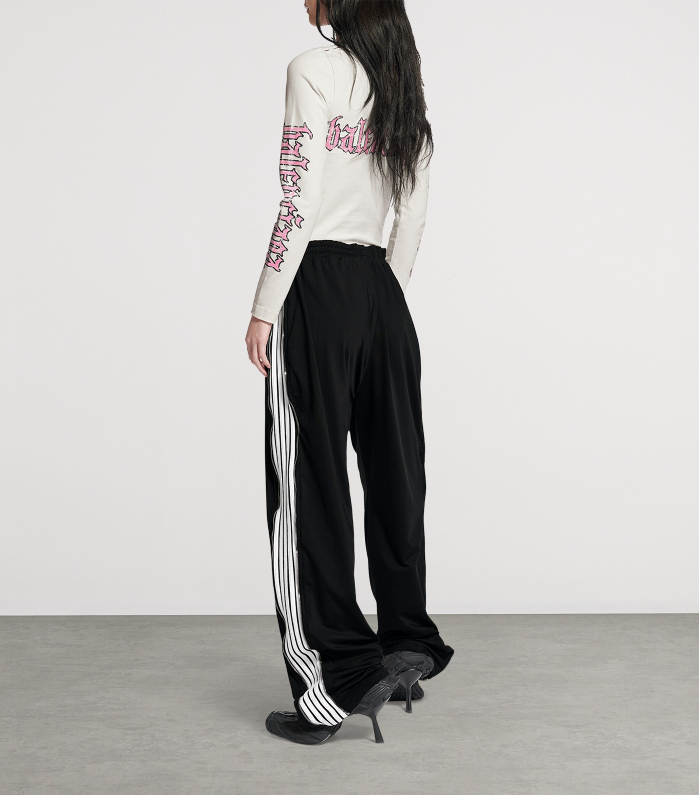 Balenciaga Women’s Joggers pants XS Balenciaga Black Zipped Sweatpants | Harrods US