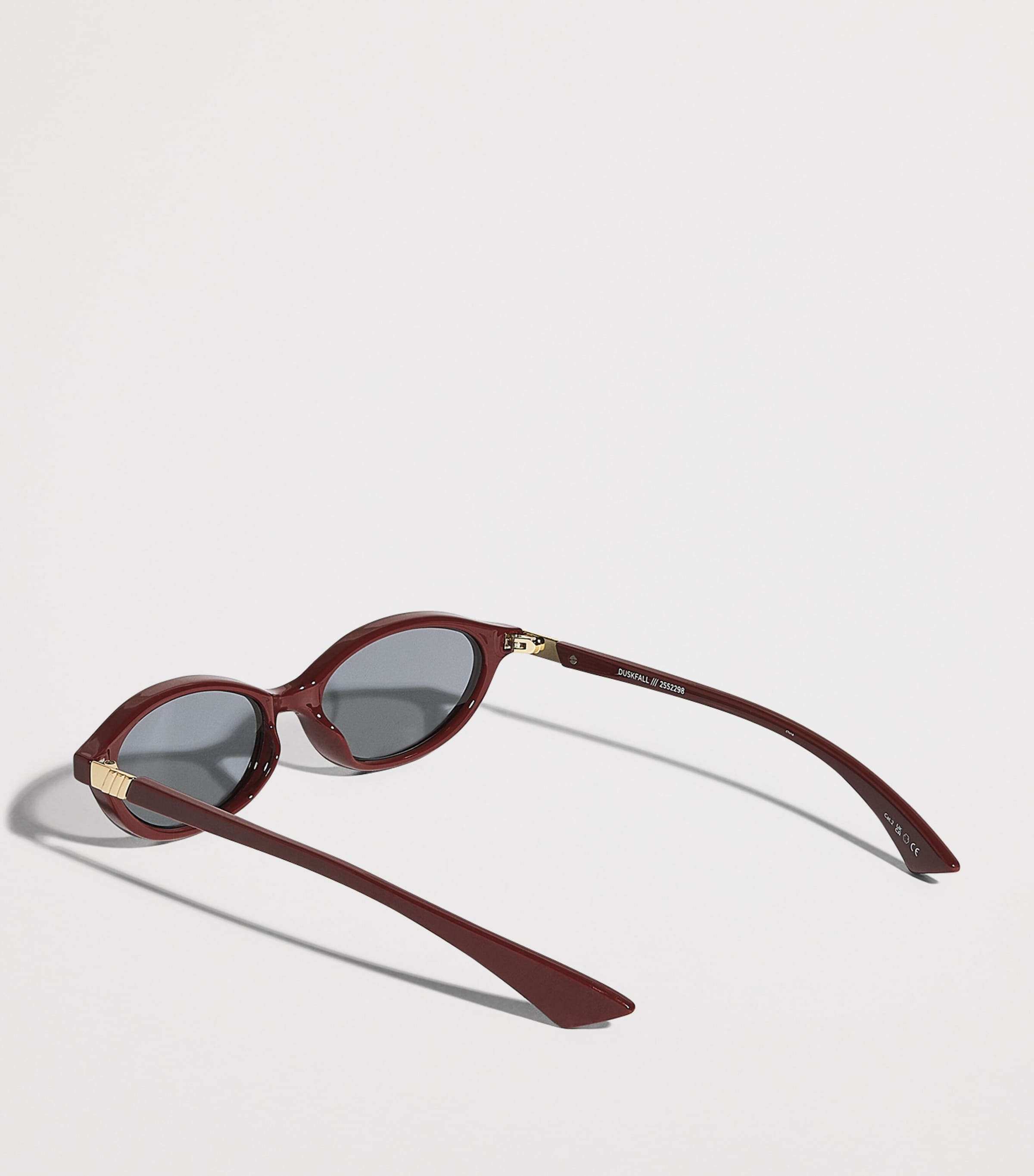 Le Specs Duskfall Cat Eye Sunglasses Red Image 3