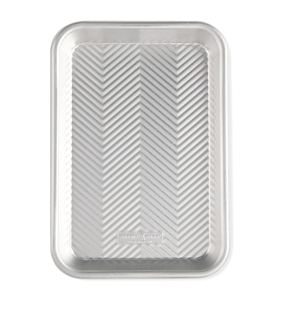 Aluminium Prism Eighth Baking Sheet (25cm x 18cm) SILVER Image 1