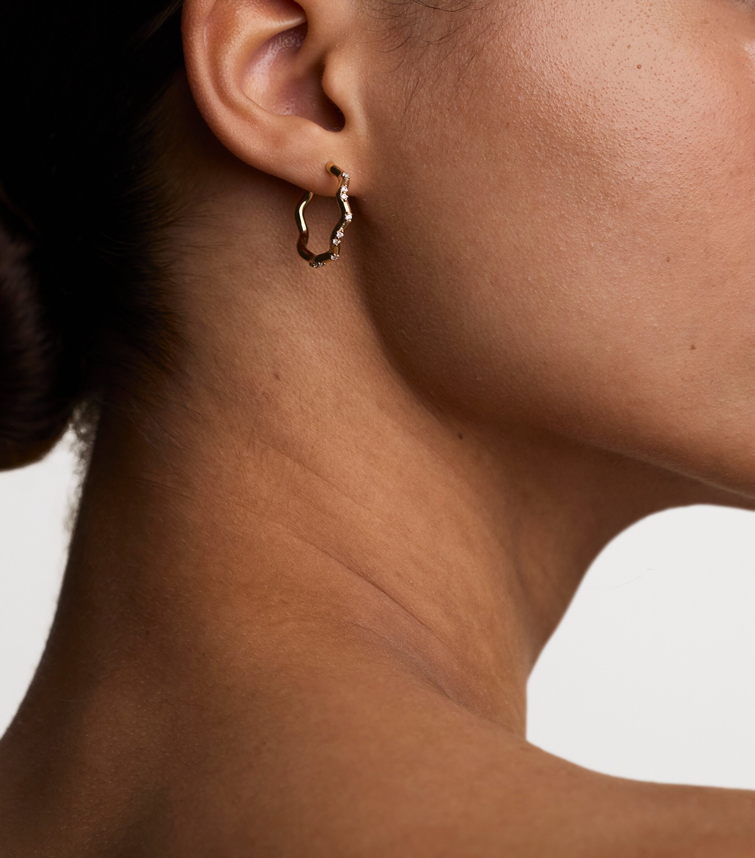 Astrid & Miyu Gold-Plated Sterling Silver and Cubic Zirconia Ripple Hoop Earrings Gold Image 2