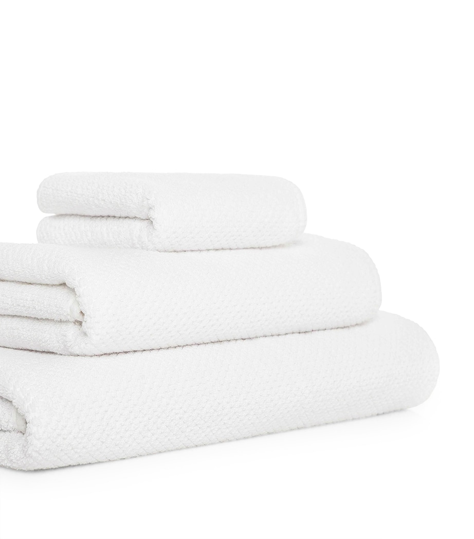 Bee Waffle Bath Towel (70cm x 140cm) WHITE Image 5