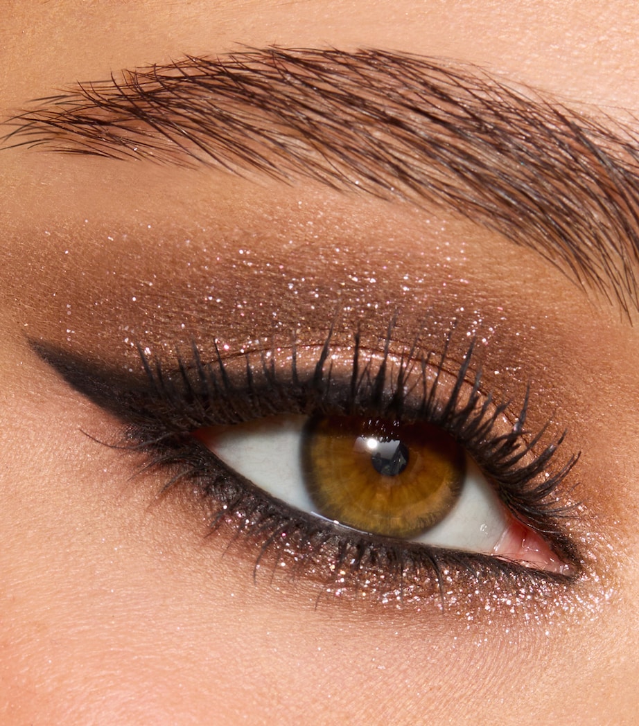 Palettes of Beautifying Eye Trends SUPER NEUTRAL Image 2