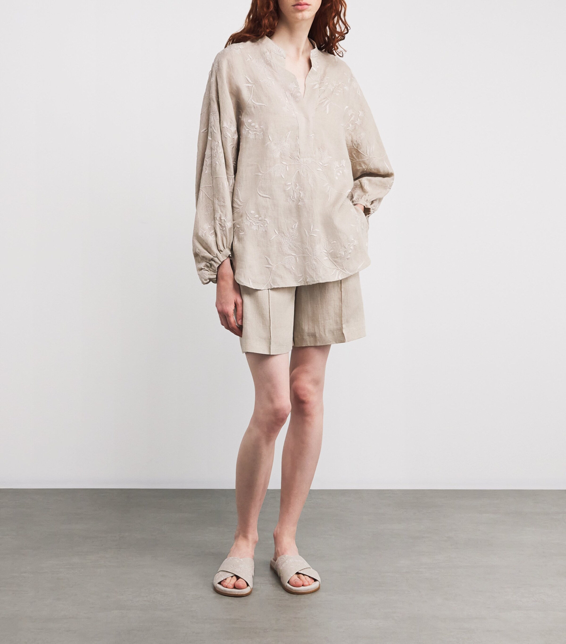 Eleventy Womens x Harrods Linen Bermuda Shorts Sabbia Image 2