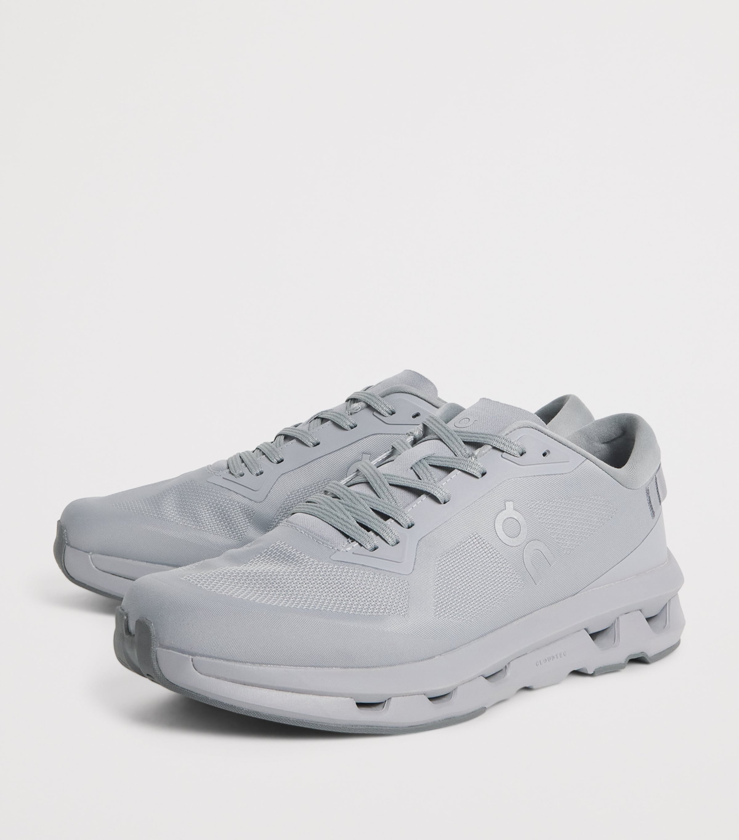 On Mens Cloudzone Trainers Alloy I Rock Image 3