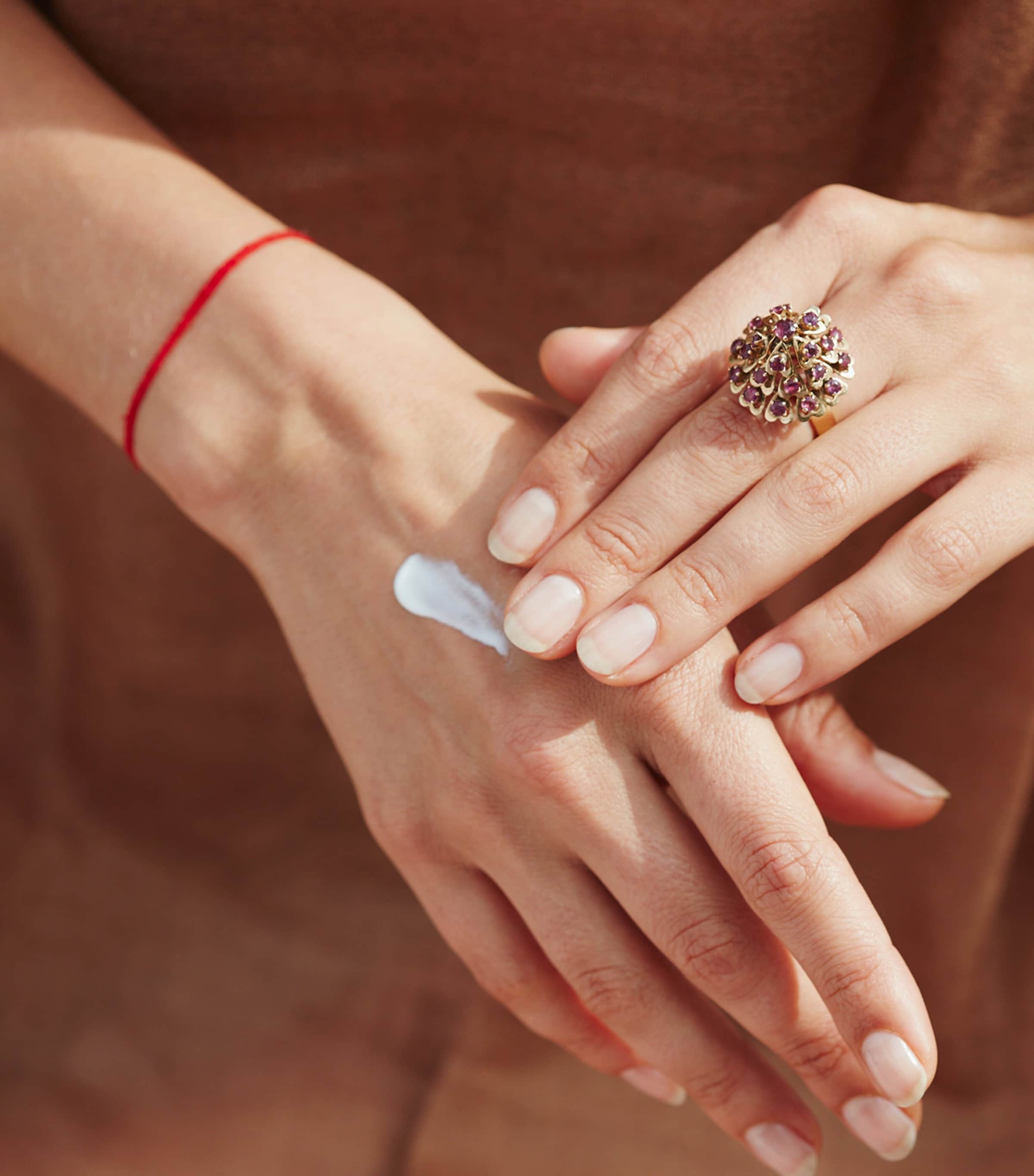 Reawaken Hand & Body Lotion (250ml) CLEAR Image 2