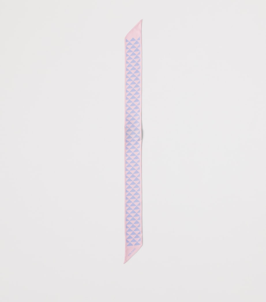 Silk Triangle Print Necktie F0TX6 Image 3