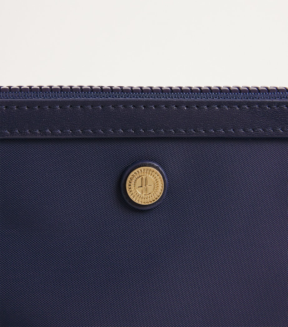 Small Nylon Wash Bag NAVY Image 5