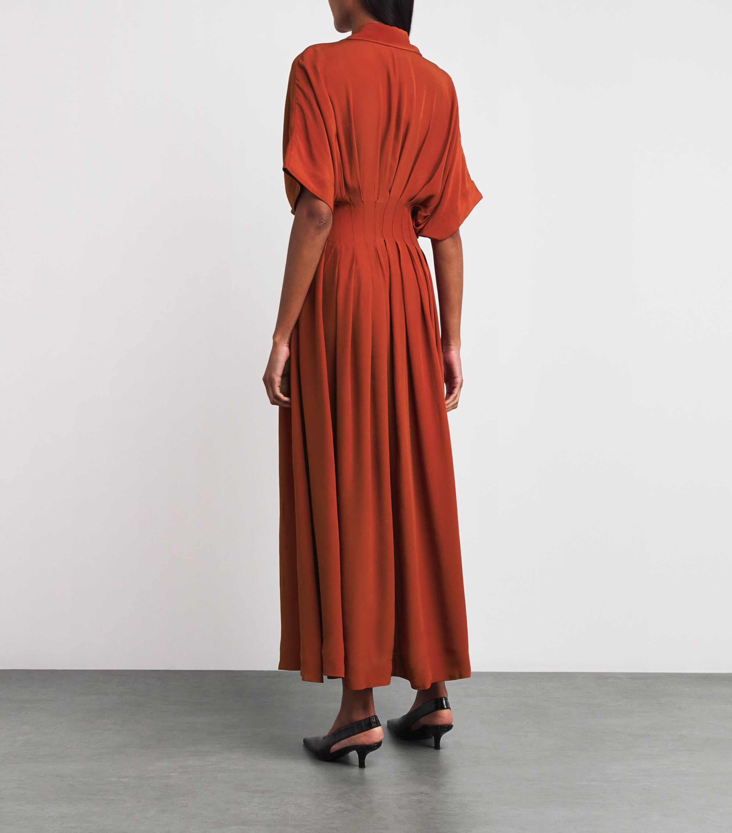 Crepe Courage Maxi Dress RUST CREPE Image 3