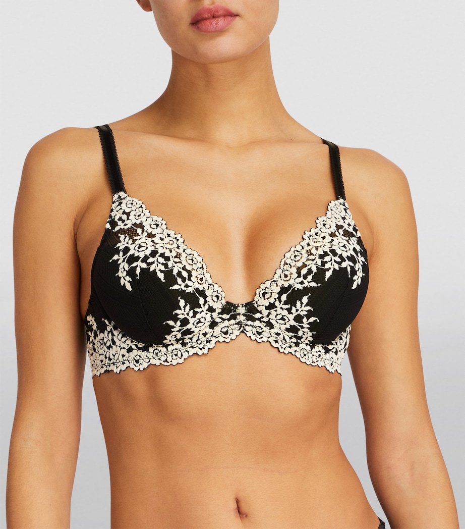 Embrace Lace Underwired Plunge Bra BLACK (BLK) Image 2