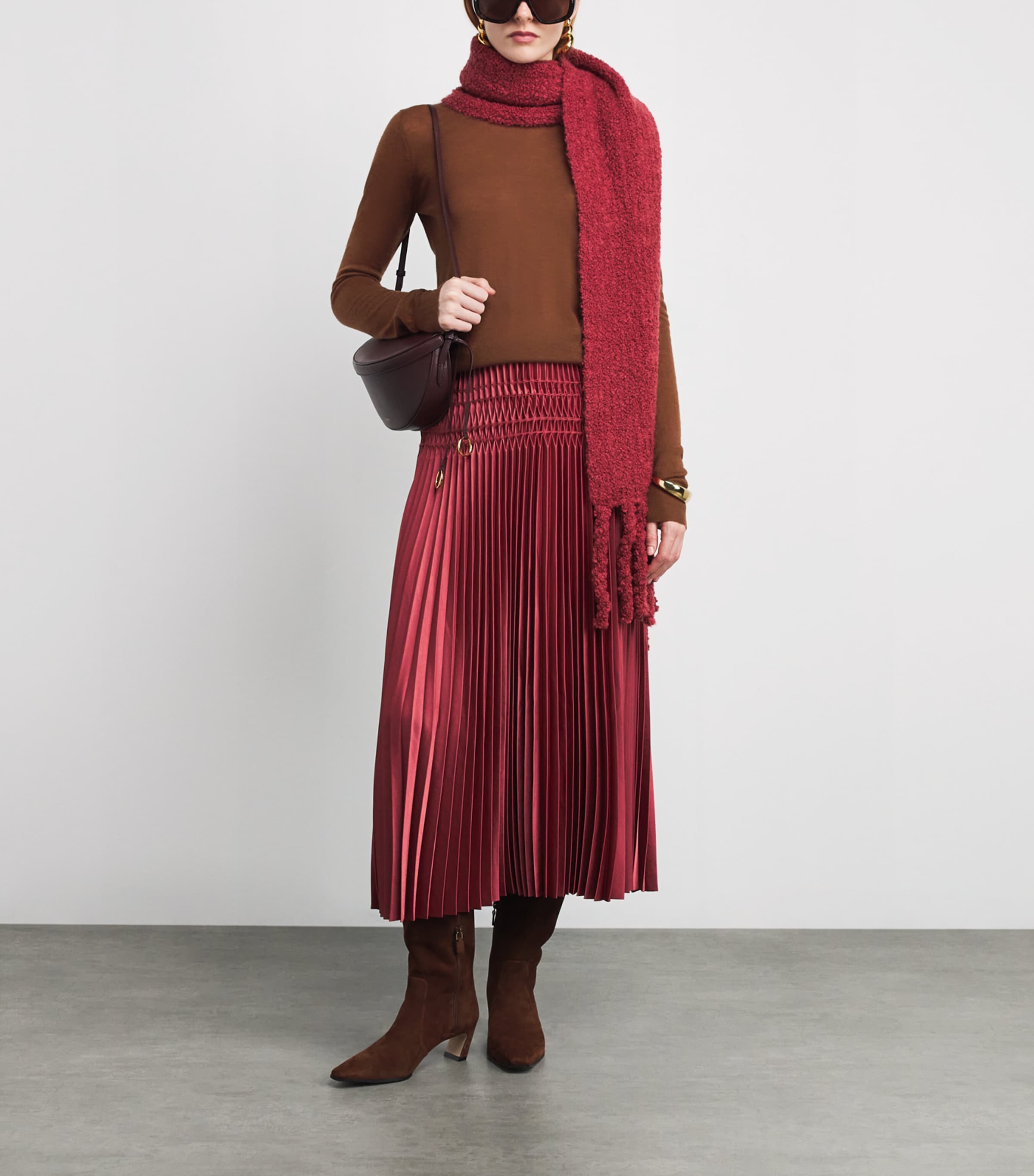 Cashmere Round-Neck Sweater CINNAMON Image 2