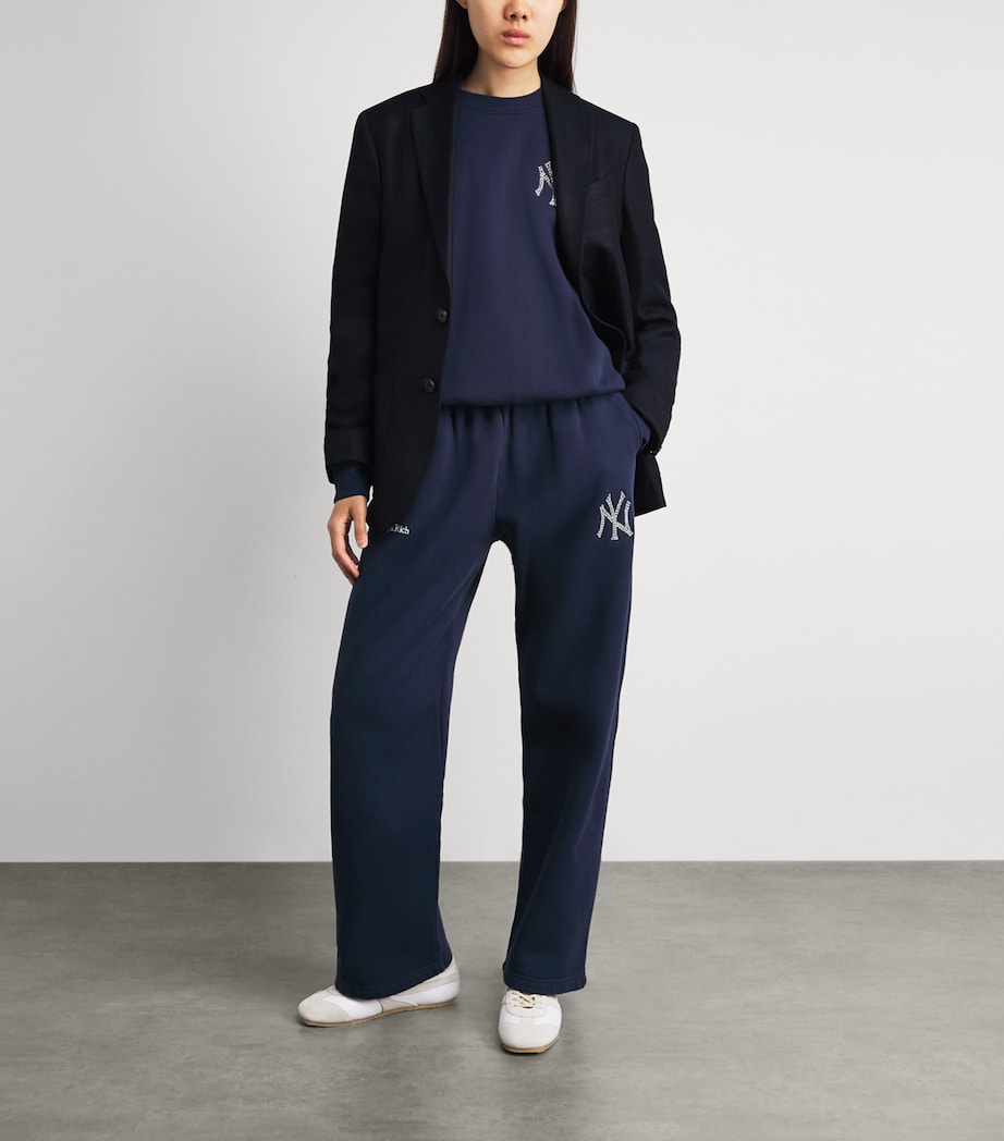 Sporty & Rich Womens x The New York Yankees Embellished Sweatshirt Dark Navy/white Image 2