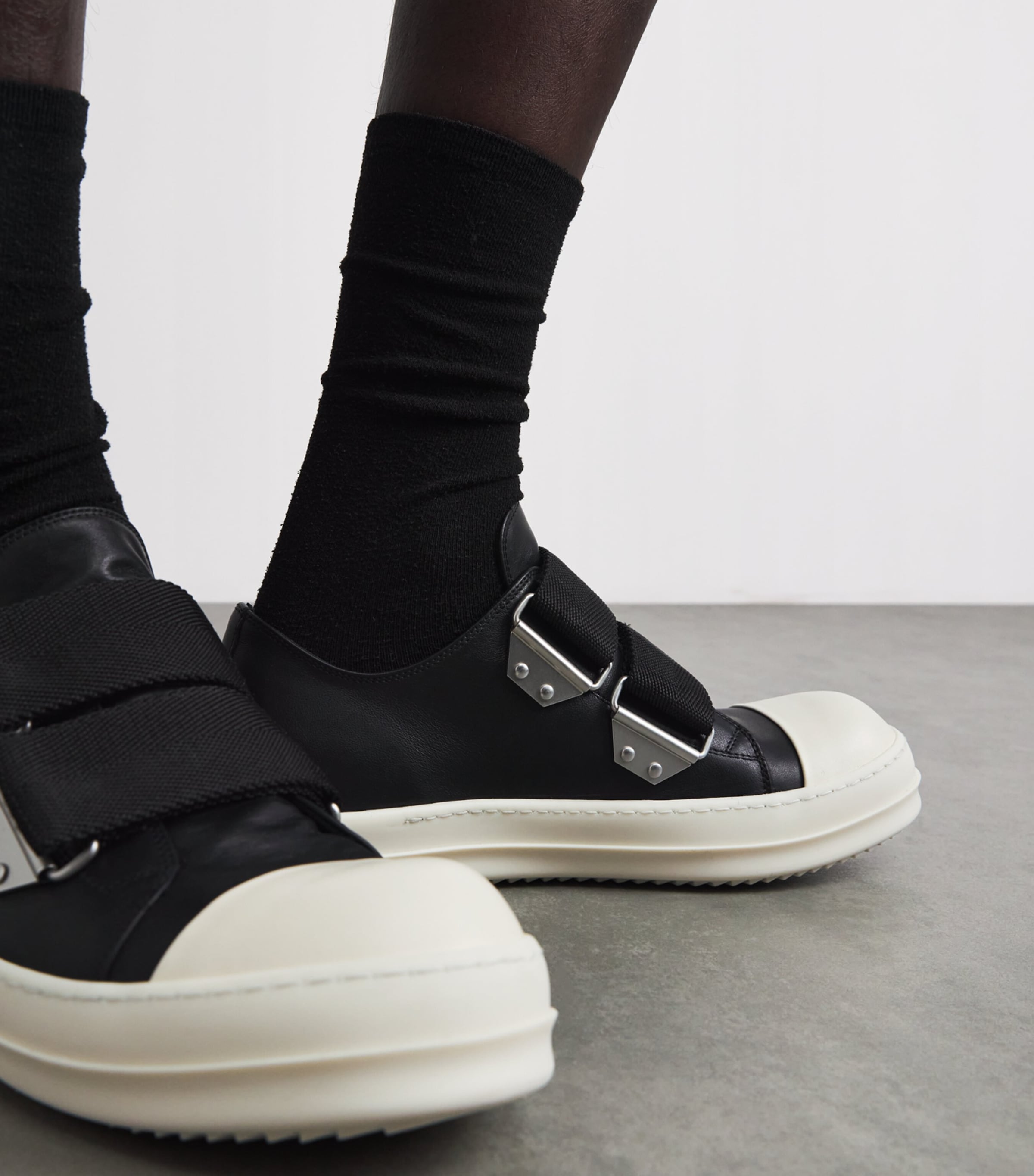 Leather Strap Sneakers BLACK/MILK/MILK/ 911 Image 2