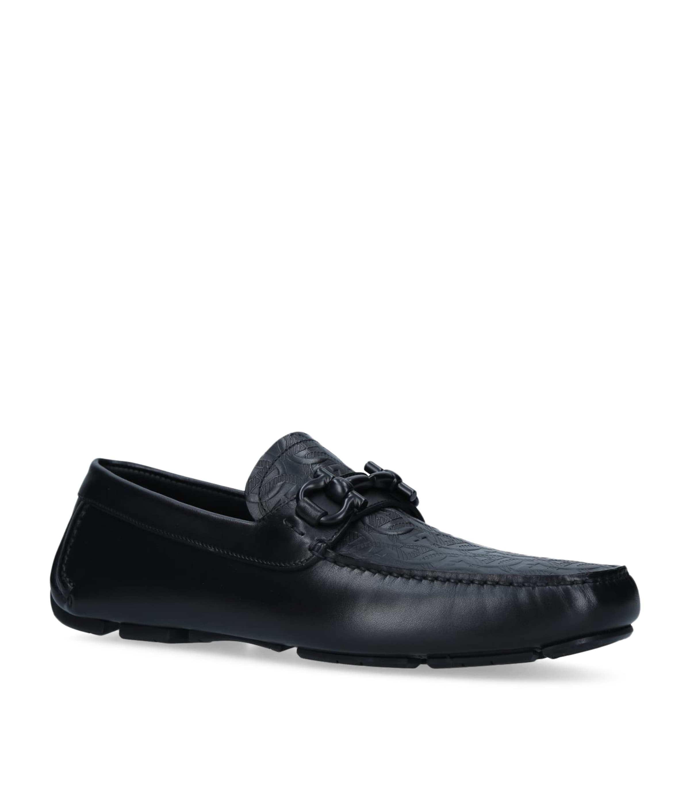 Ferragamo Leather Parigi Driving Shoes In Black