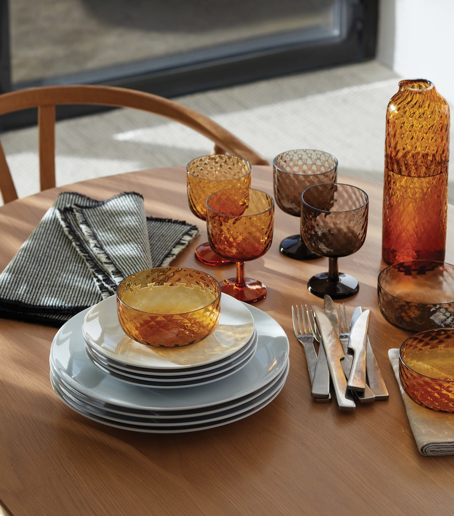 Set of 2 Dapple Wine Glasses (325ml) AMBER/ORANGE Image 2