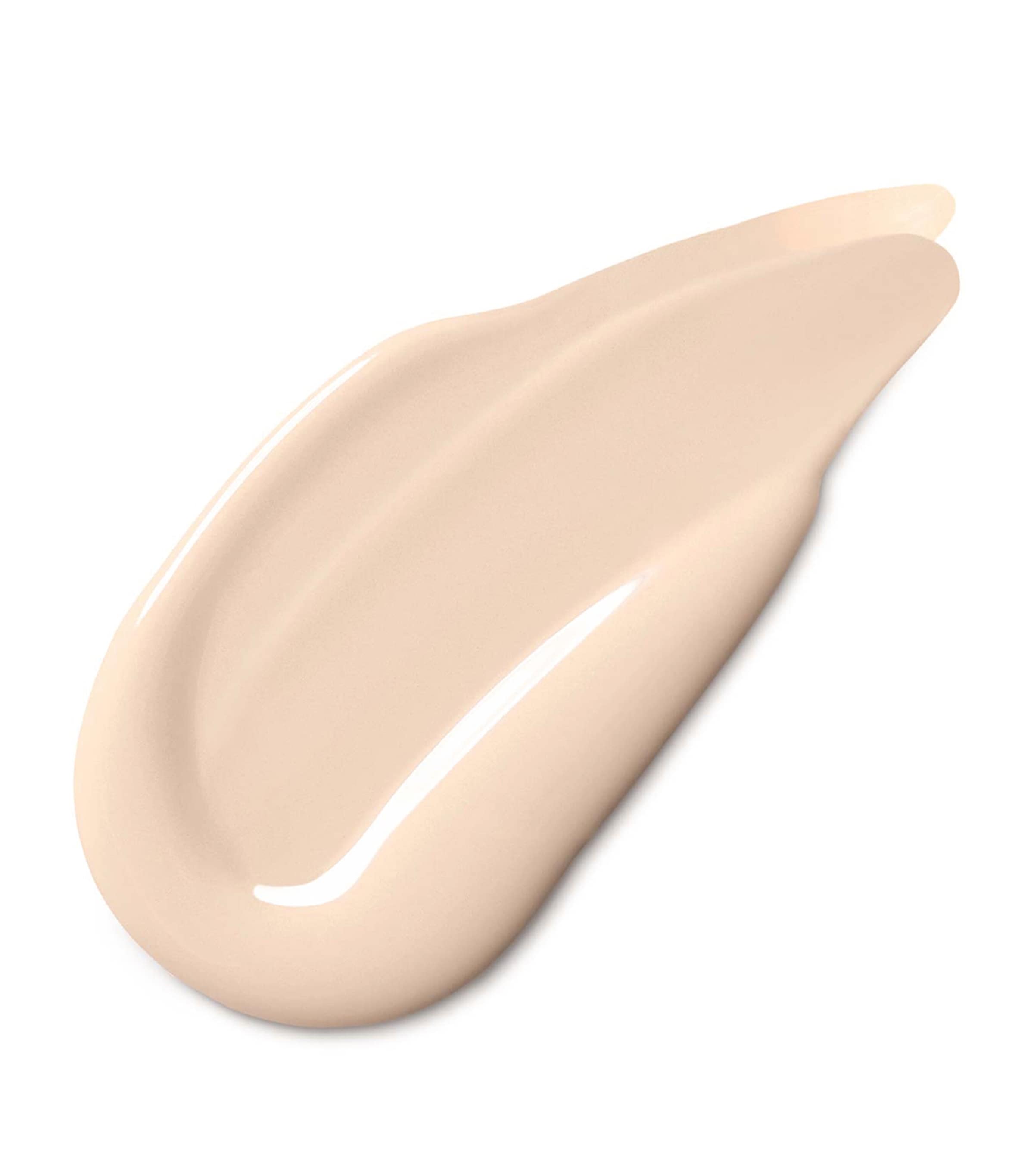 Even Better Clinical Serum Foundation SPF 20 WN 01 FLAX Image 2