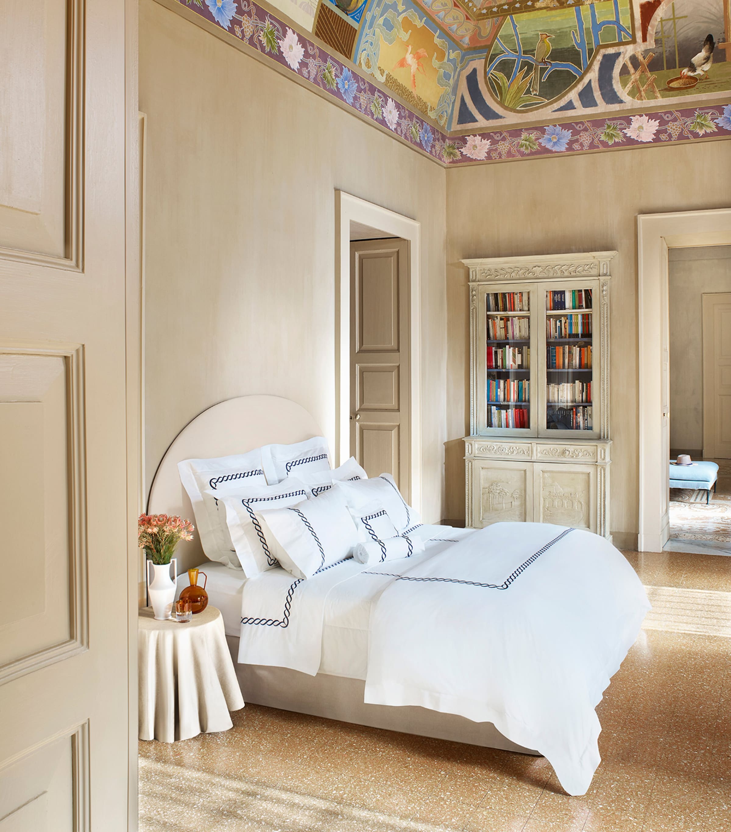 Tre Righe King Duvet Cover (230cm x 220cm) WHT/CHARCOAL Image 4