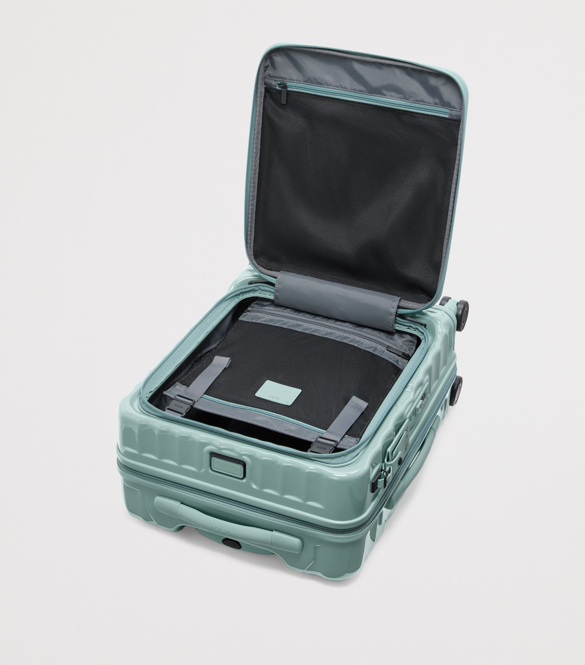 Tumi 19 Degree Front Access Cabin Suitcase (55cm) Thyme Image 3