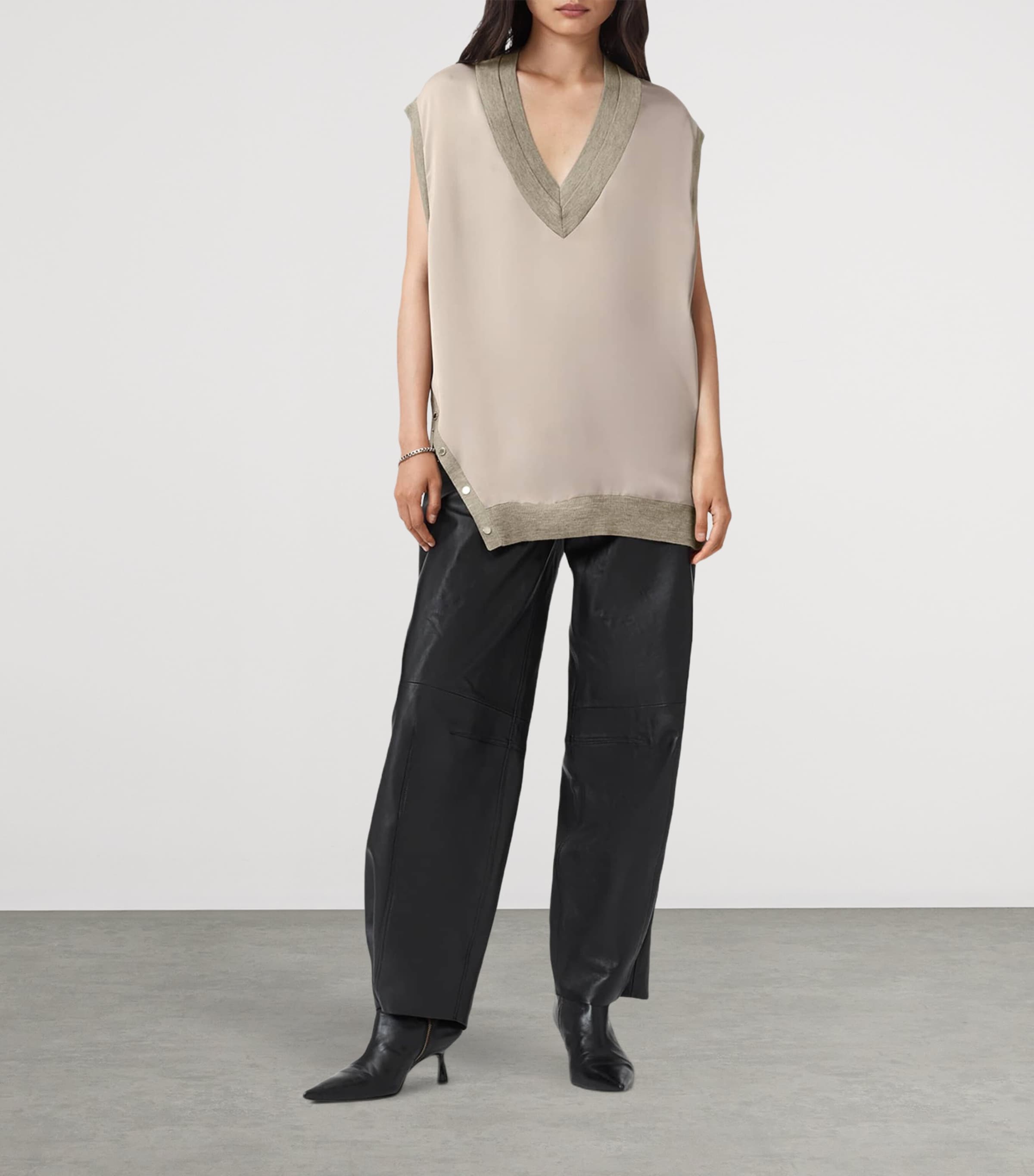 Bern Studded Tank Top TAUPE GREY Image 2