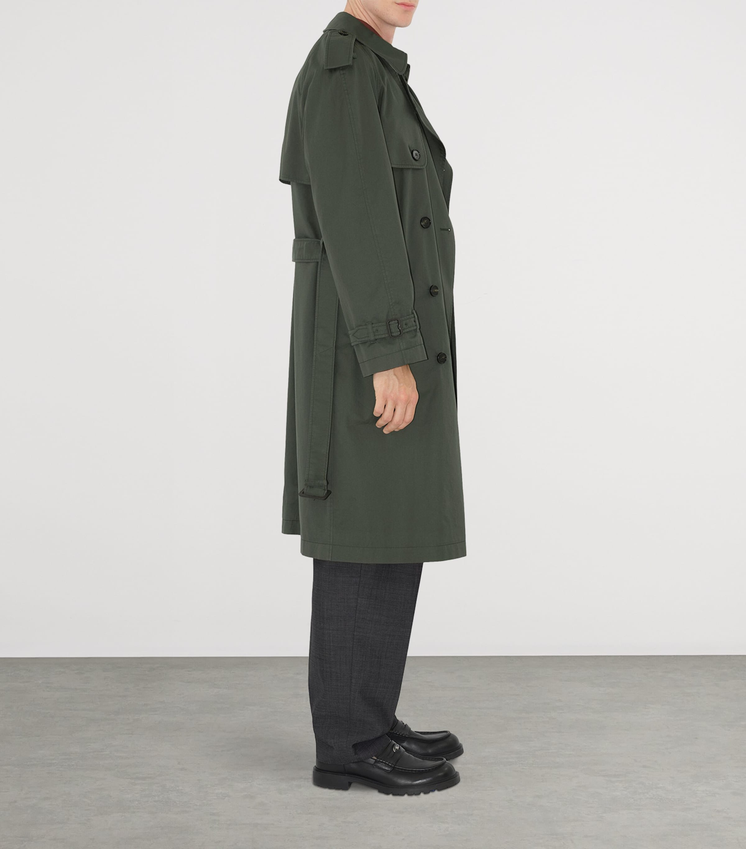 【格安】バーバリー Gabardine Raglan Coat Burberry Gabardine Trench Coat | Harrods US