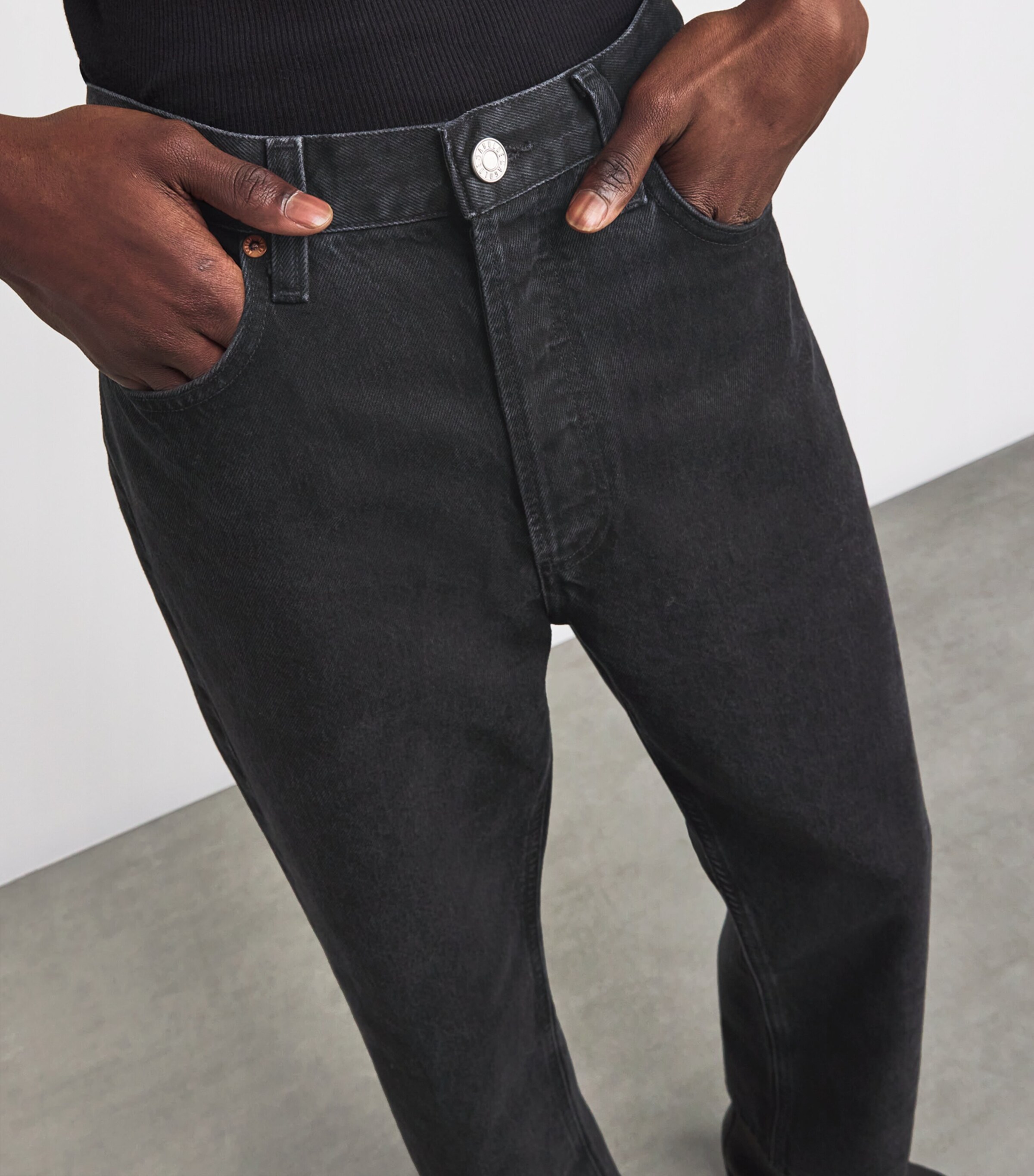 Organic Cotton-Blend Loose '90s Jeans KBR Image 6