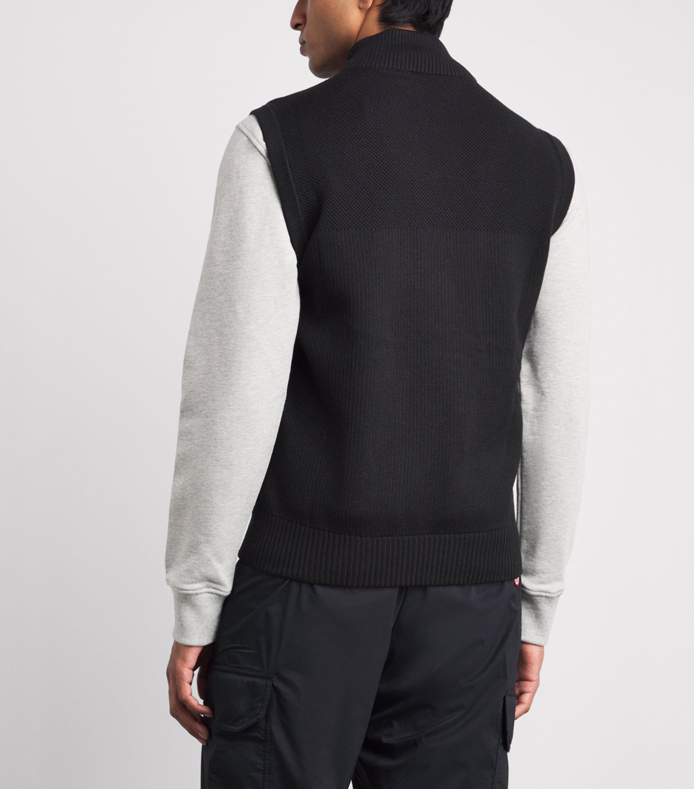 Canada Goose Mens Hybridge Gilet Image 5