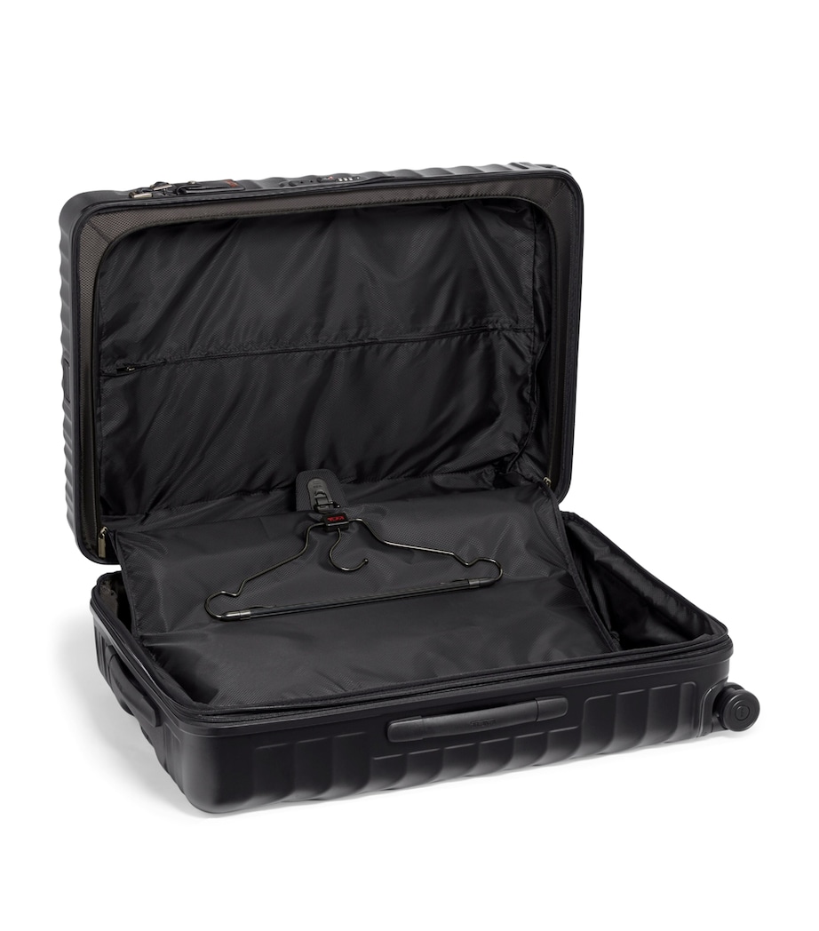 19 Degree Check-In Suitcase (80cm) TEXTURED BLACK 6153 Image 7