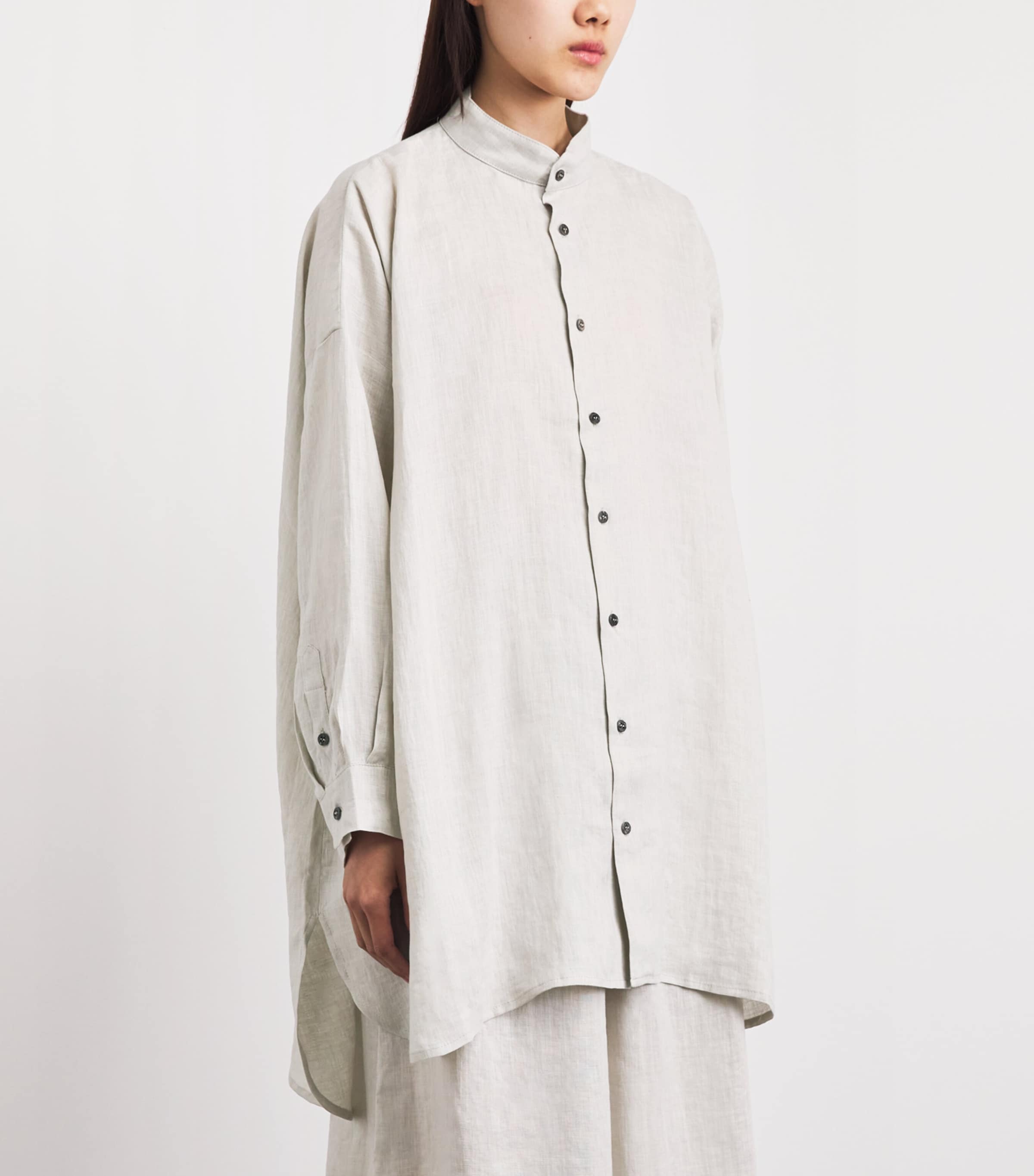 Eskandar Womens Linen Collarless Shirt Silvertint Image 4