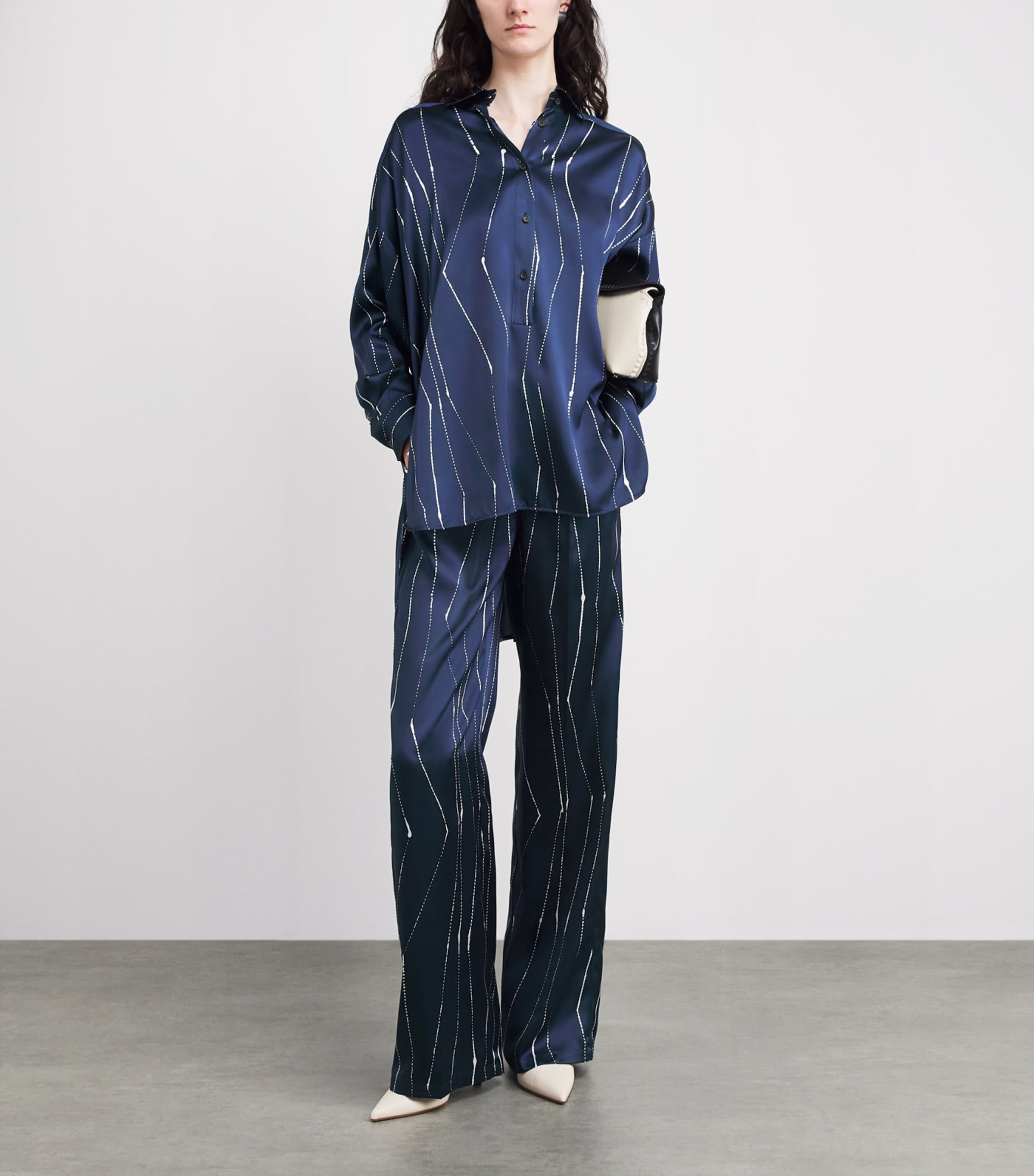 Kiton Womens Silk Printed Shirt Blue/white Image 2