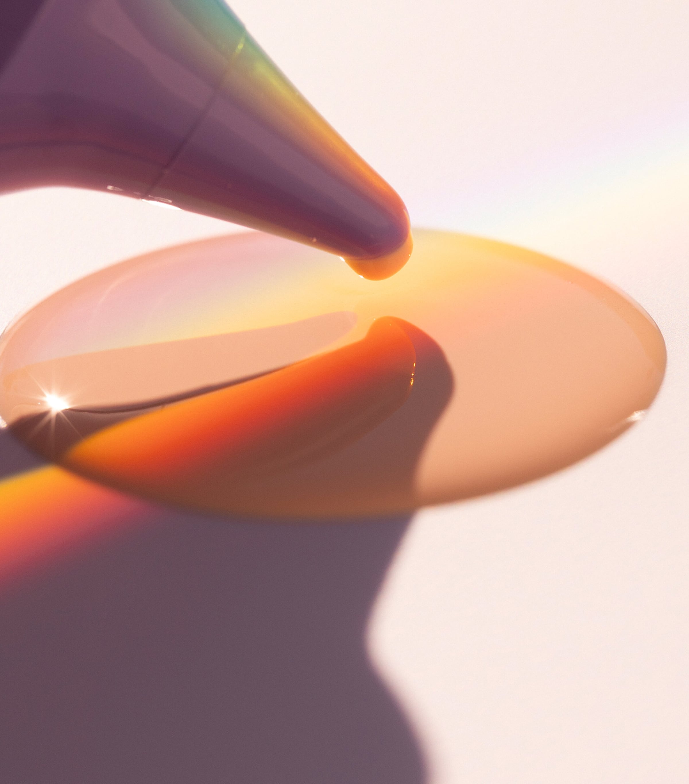 The Silk Sunscreen - SPF50 (50ml) NO COLOUR Image 5