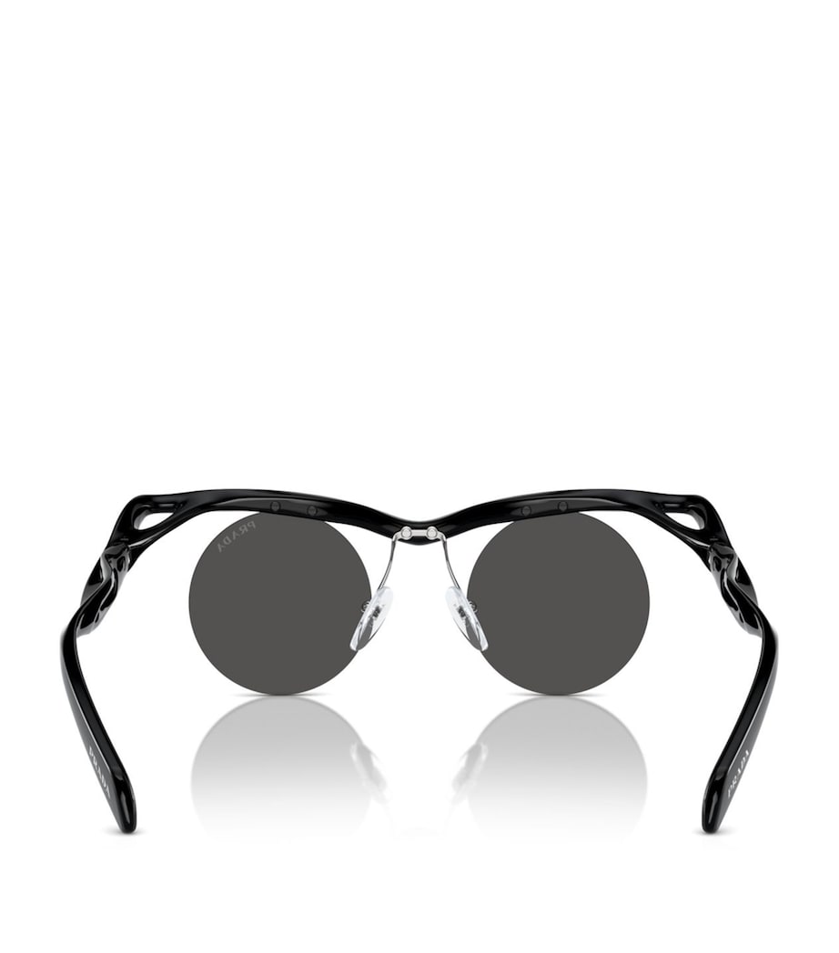 Sculptural Round Runway Sunglasses 1AB5S0 Image 4