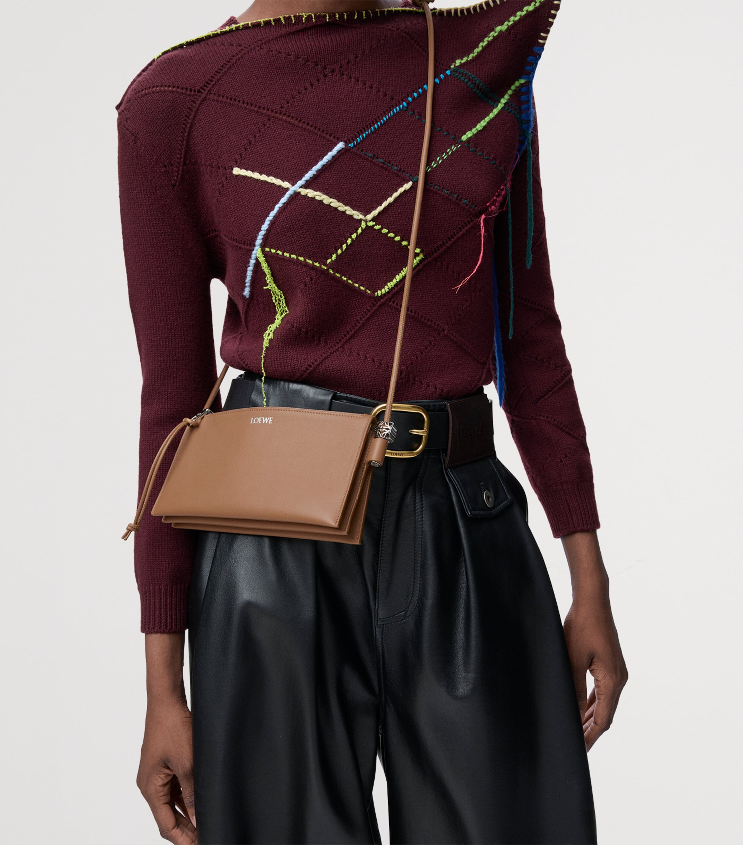 Leather Joya Pouch MOCHA Image 10