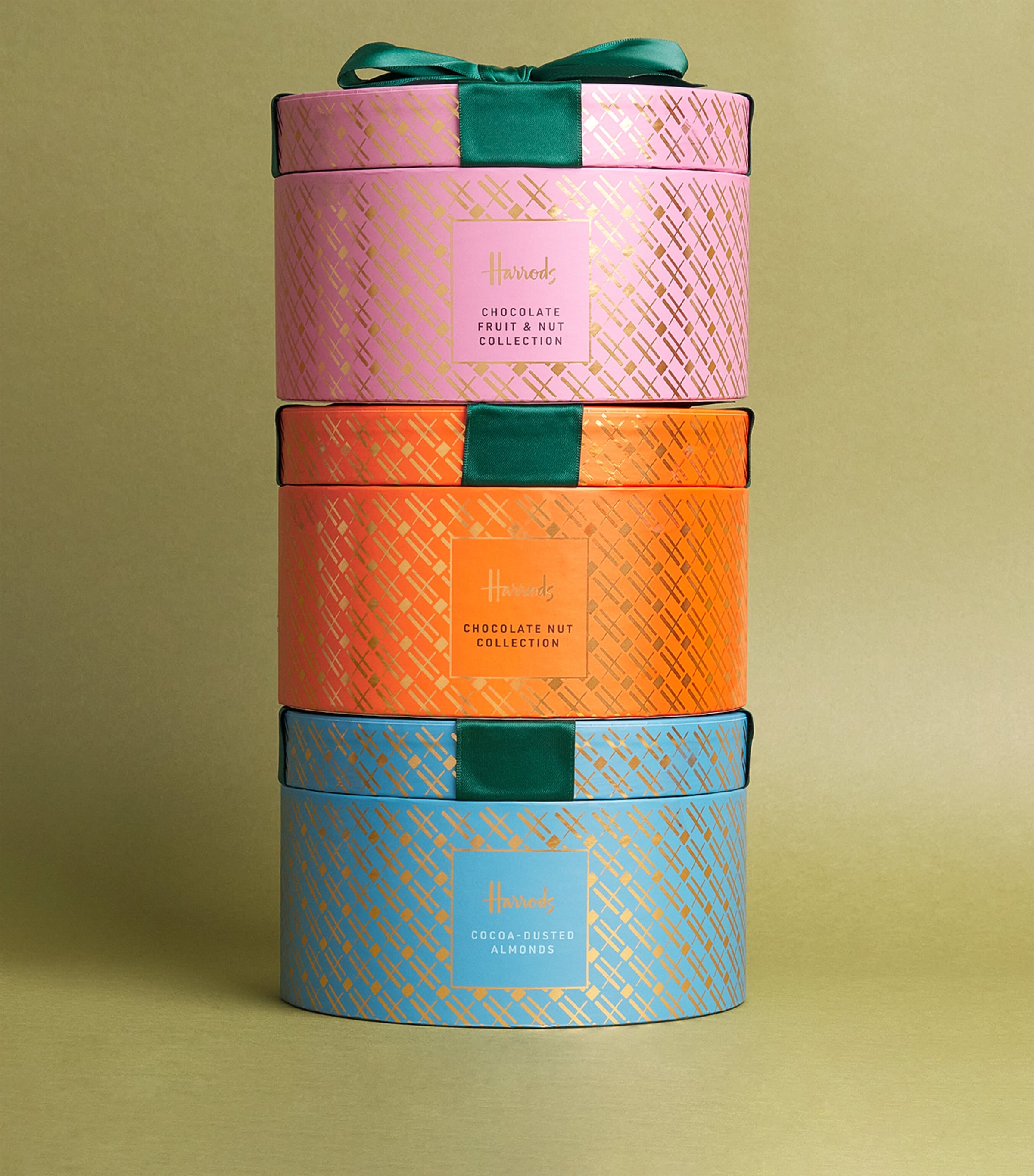 Harrods Chocolate Fruit and Nut Collection (850g) Image 2