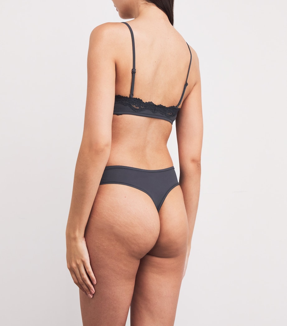 Fits Everybody Thong (Pack of 5) ONYX - SIENNA Image 3