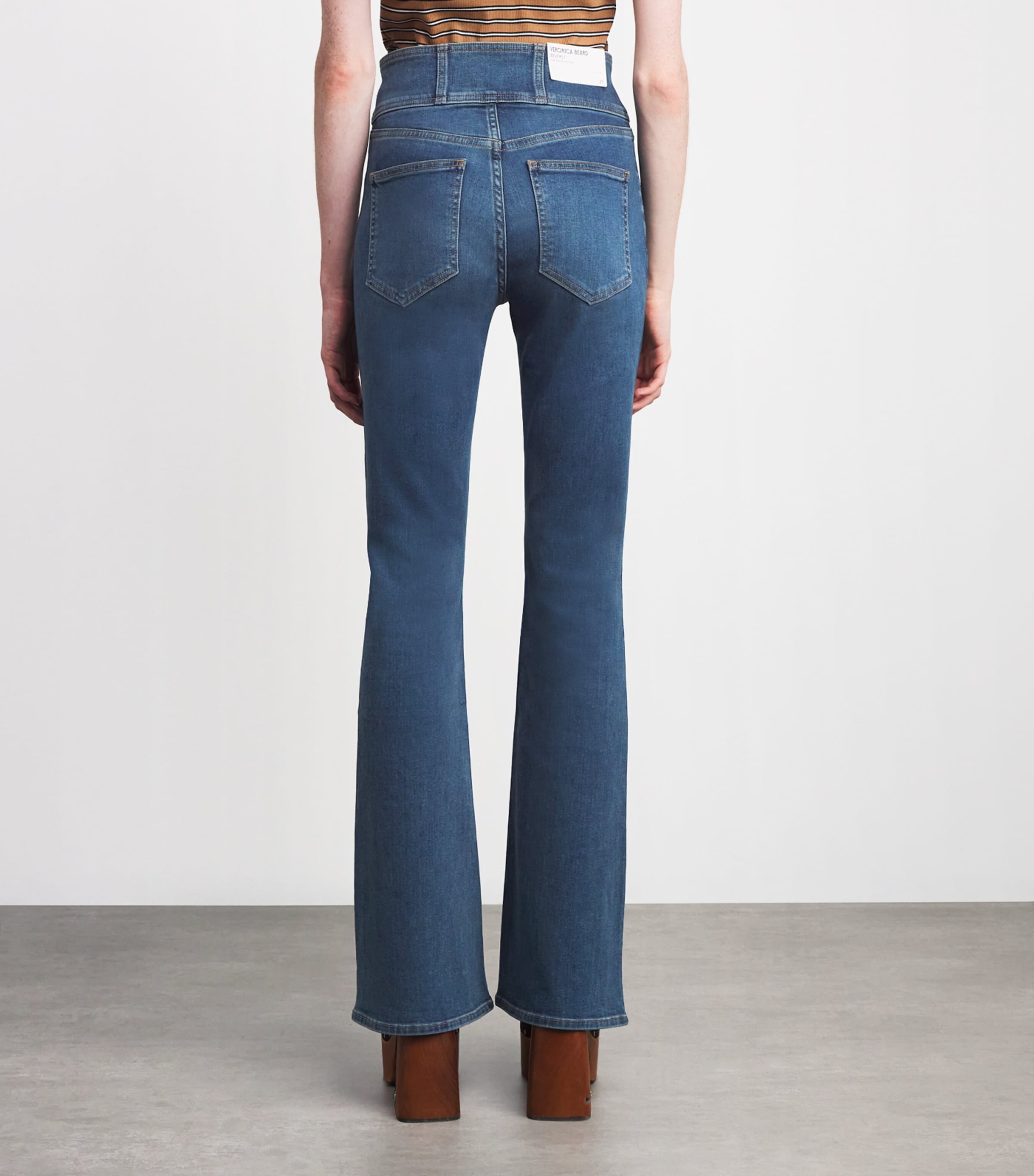 Beverly High-Rise Flared Jeans B0190 VINTAGE RAIN Image 4