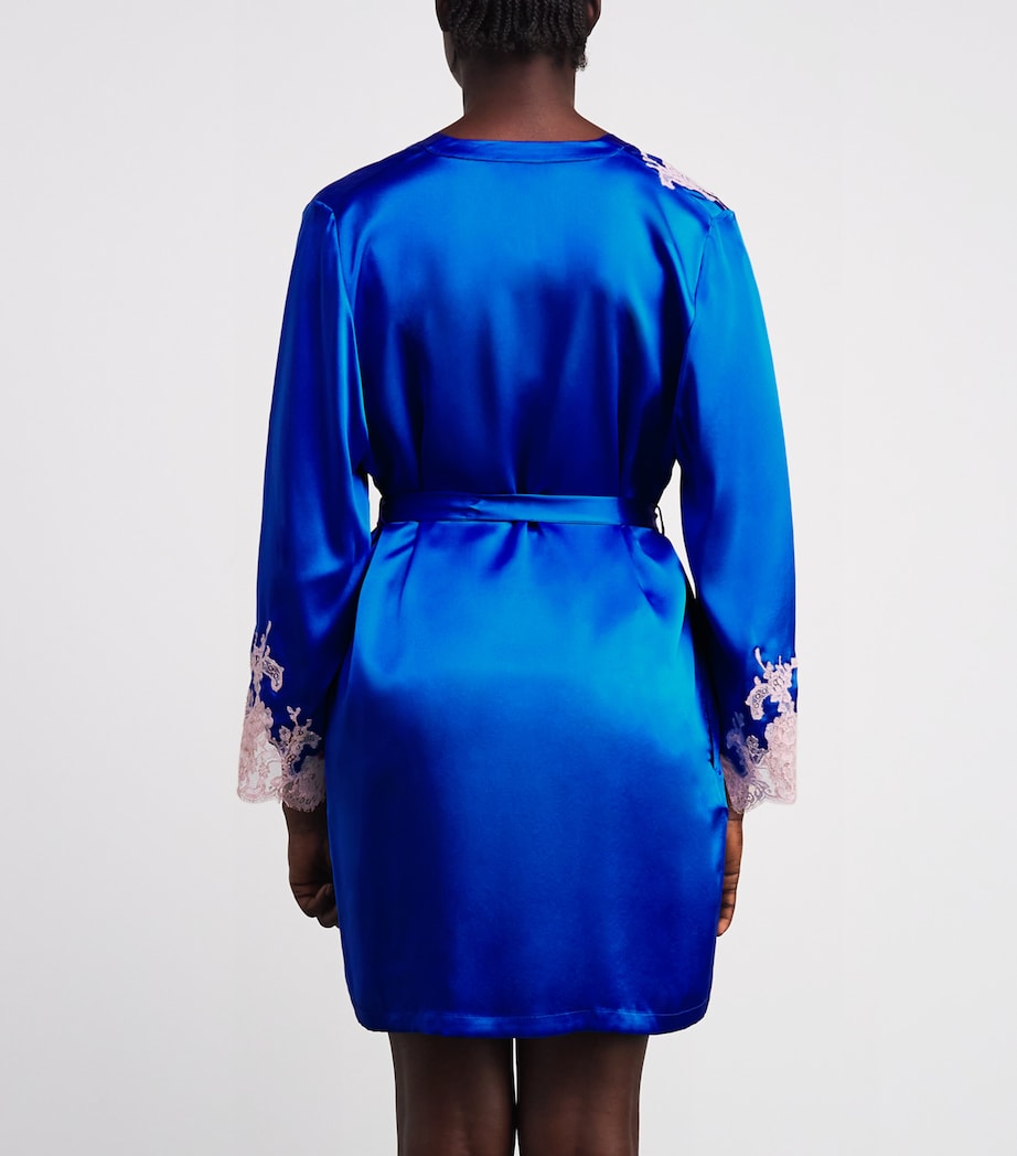 Silk Lace-Trim Bénédicte Short Robe 3476 CELE/LILA Image 4