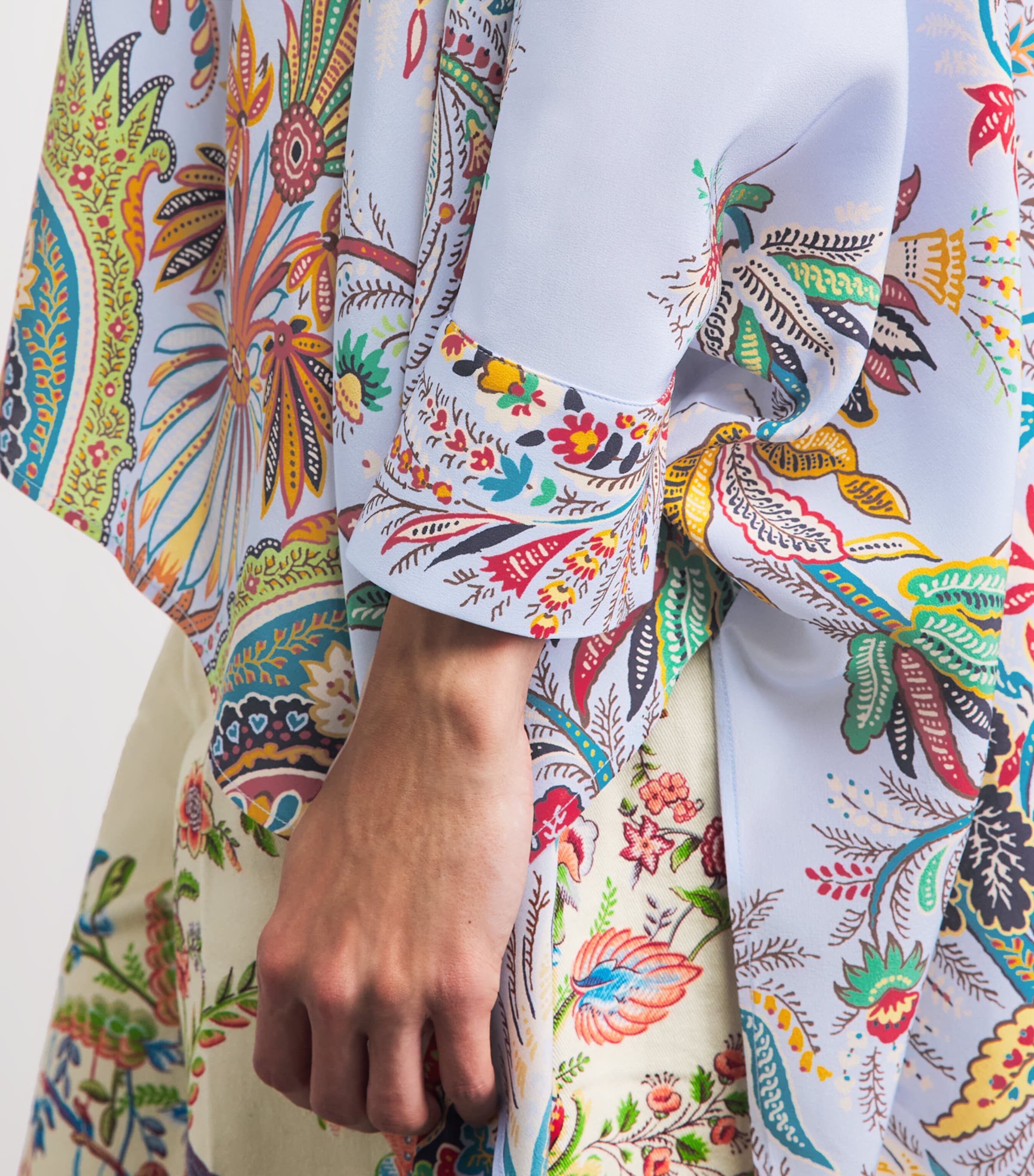 Etro Womens Silk Floral Asymmetric Shirt Prnt/pl Blu Bs Image 3
