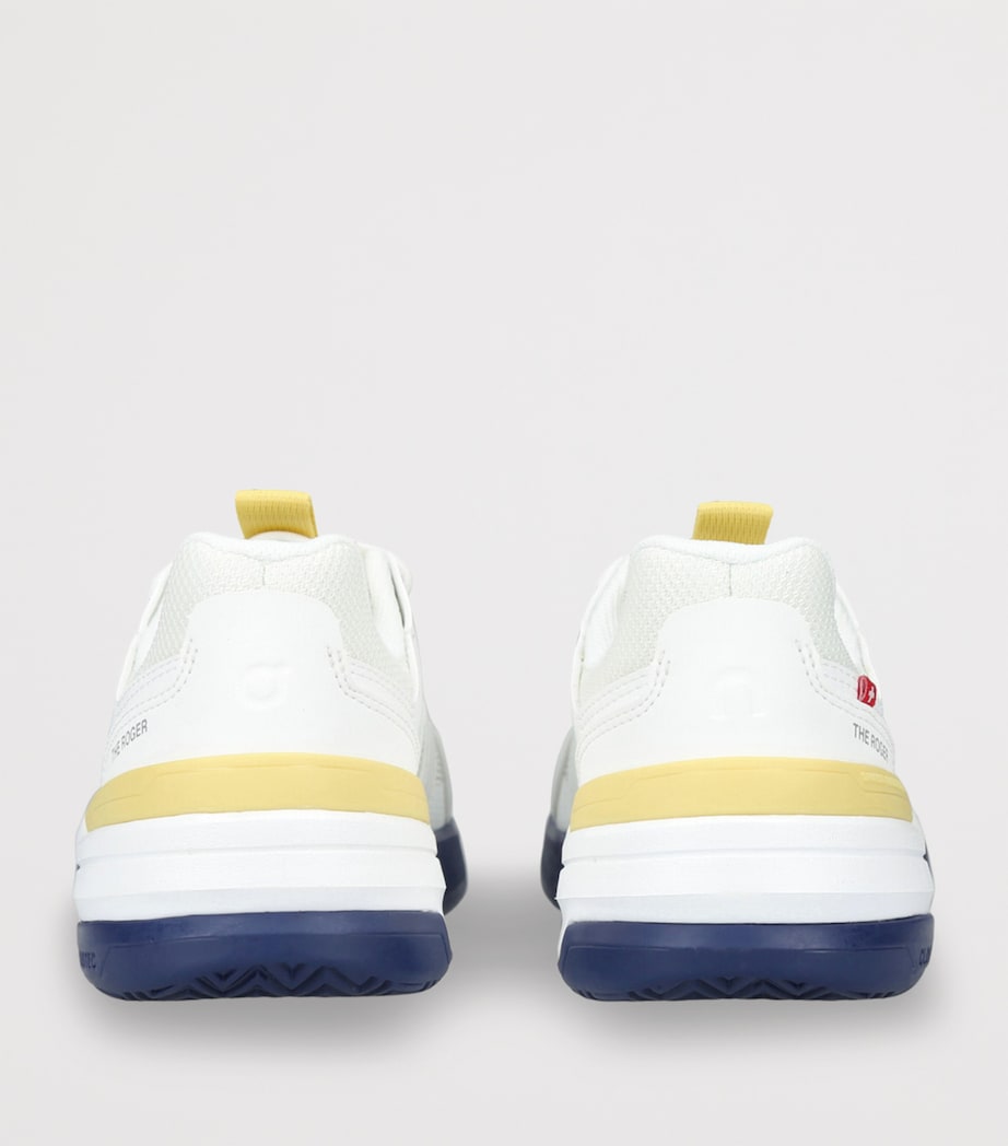 Roger Clubhouse Pro Youth Trainers WHITE/NAVY Image 2