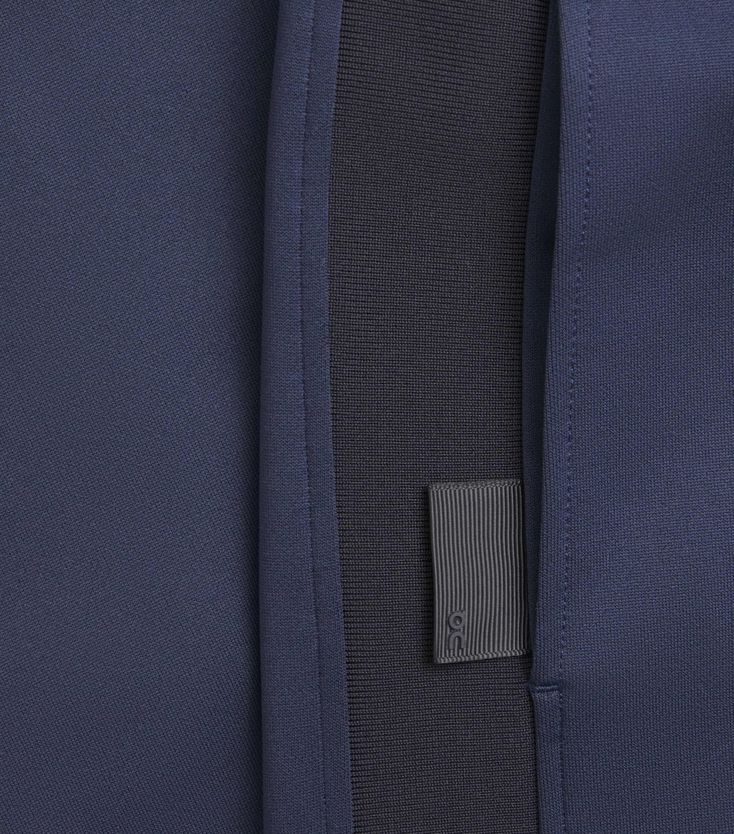 On Womens Courtside Sweatpants Dark Blue Image 6