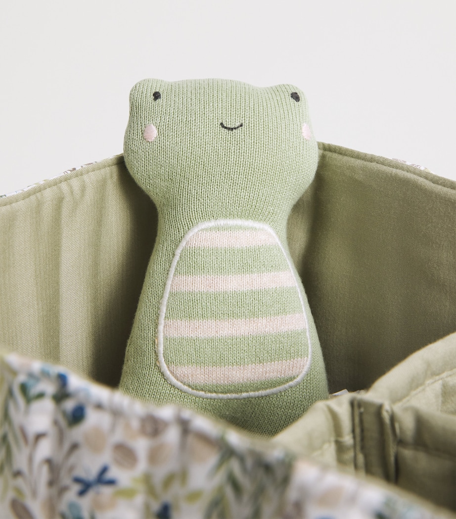 Avery Row Riverbank New Baby Essentials Gift Set Riverbank Image 3