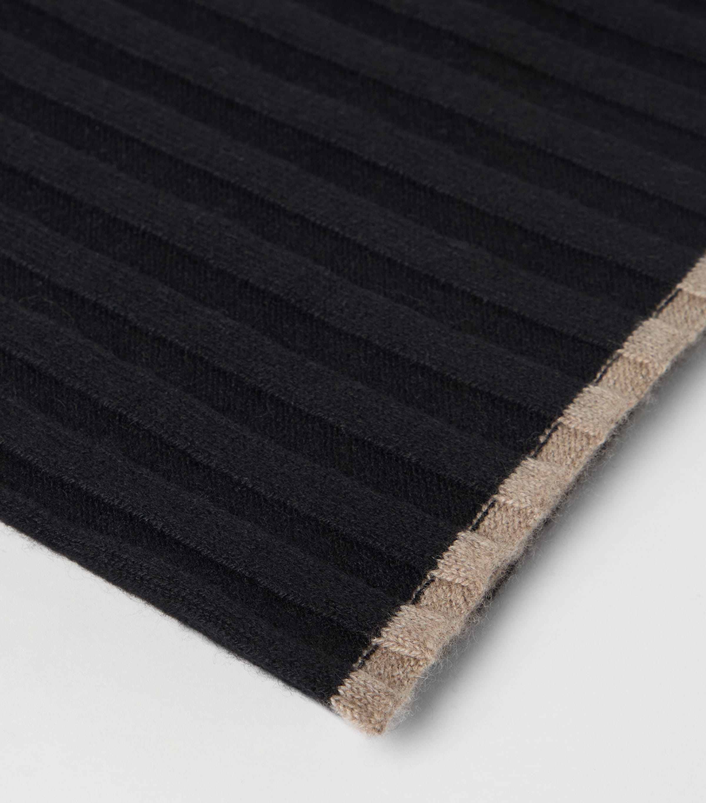 Cashmere Ribbed Scarf CB676 Image 3