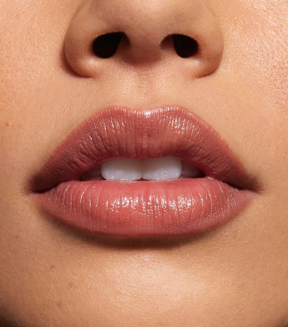 Glossy Lip Kit TAUPNUGL Image 4