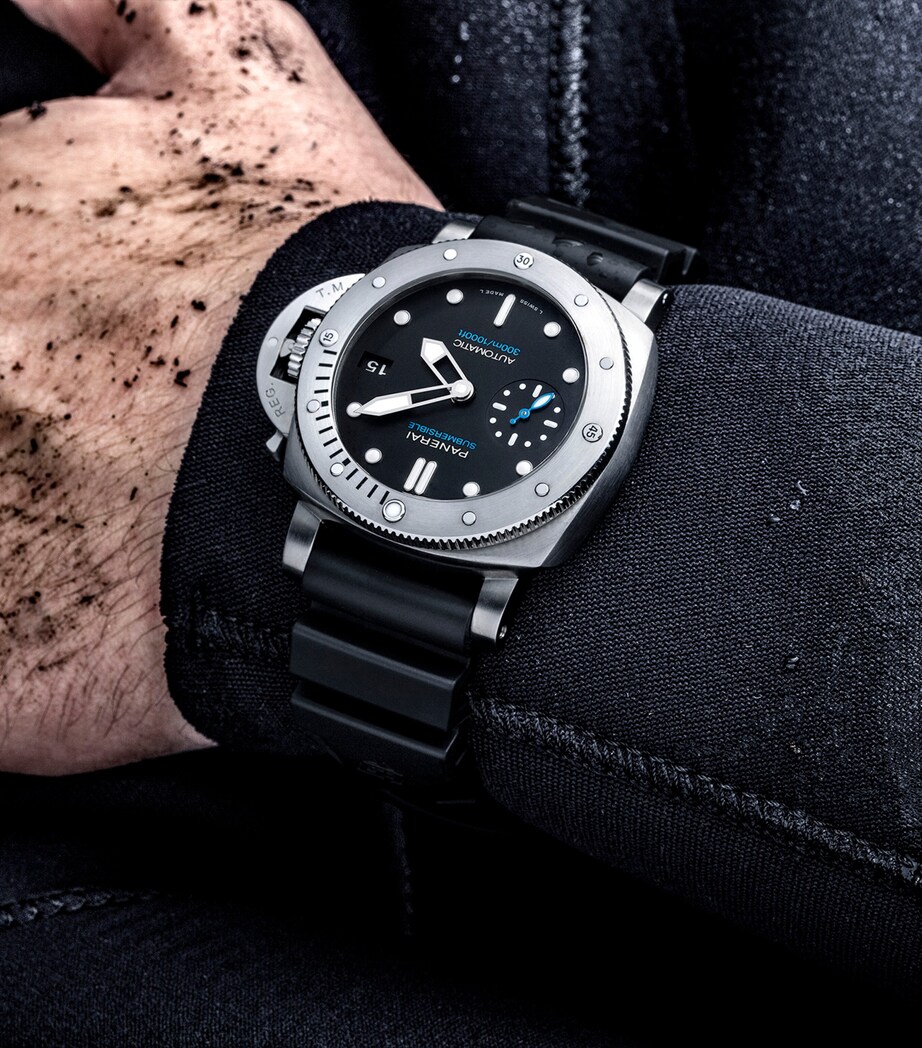 Panerai Stainless Steel and Rubber Submersible Watch 42mm Black Image 6
