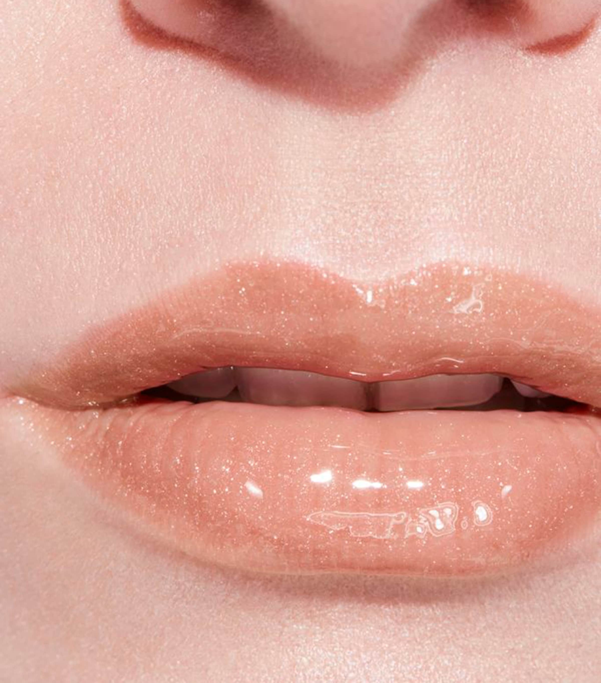 CHANEL ROUGE COCO GLOSS Moisturising Gloss | Make-up | Lips | Lipsticks | Designers | CHANEL | Beauty CHANEL ROUGE COCO GLOSS Moisturising Gloss | Make-up | Lips | Lipsticks | Designers | CHANEL | Beauty