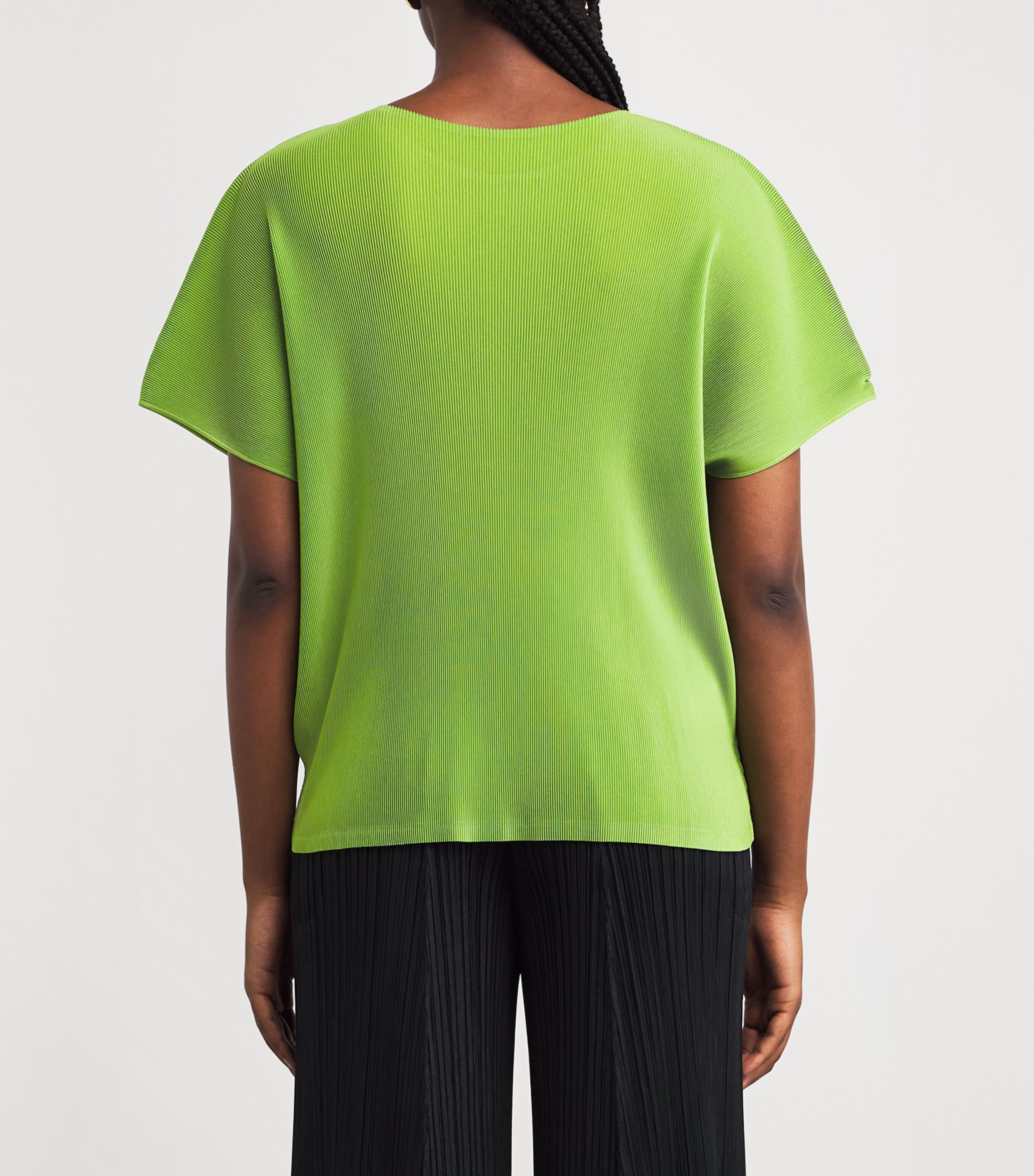 Mist June Top 60 Image 4