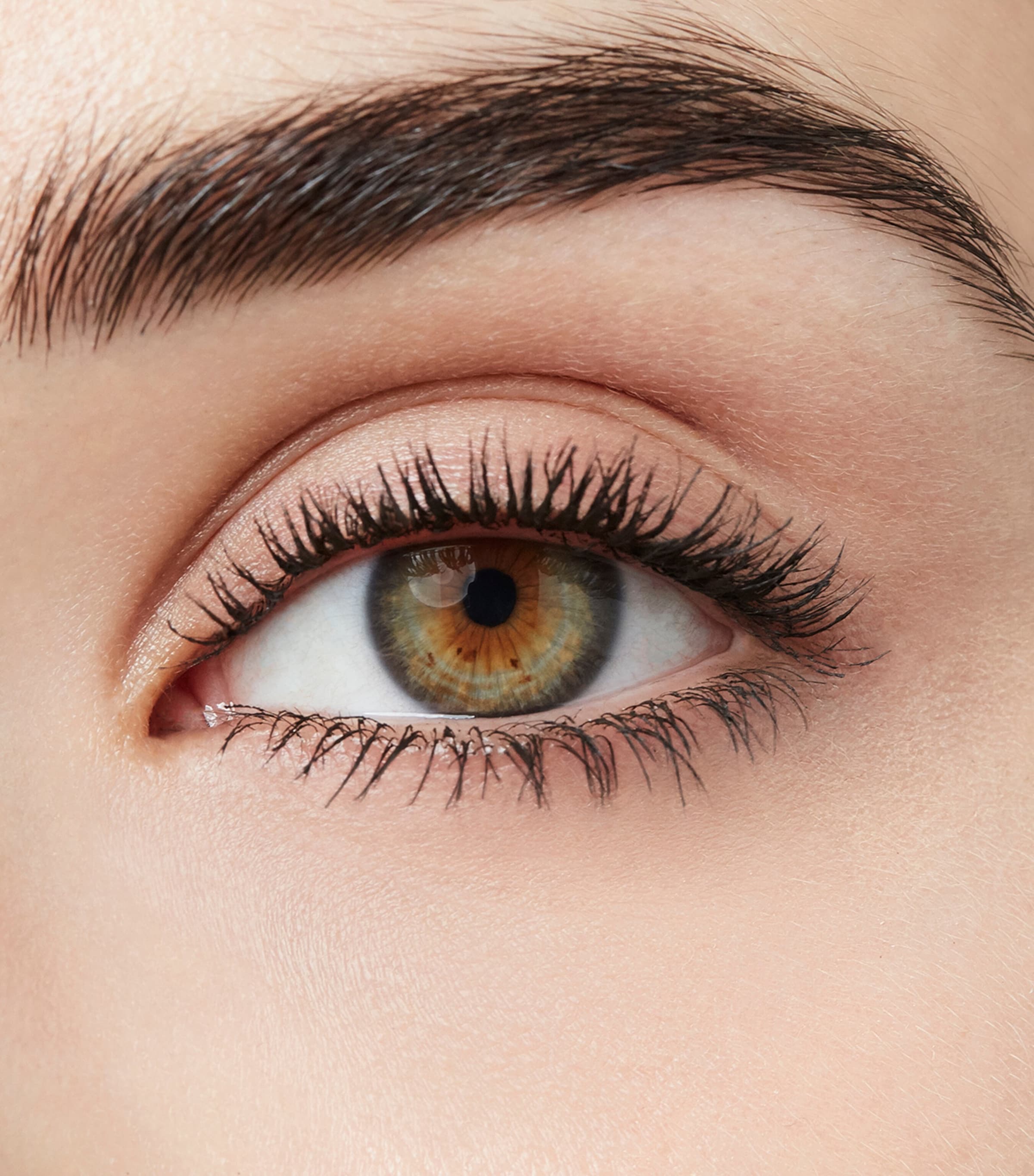 Mascara L'Obscur 001 Image 4