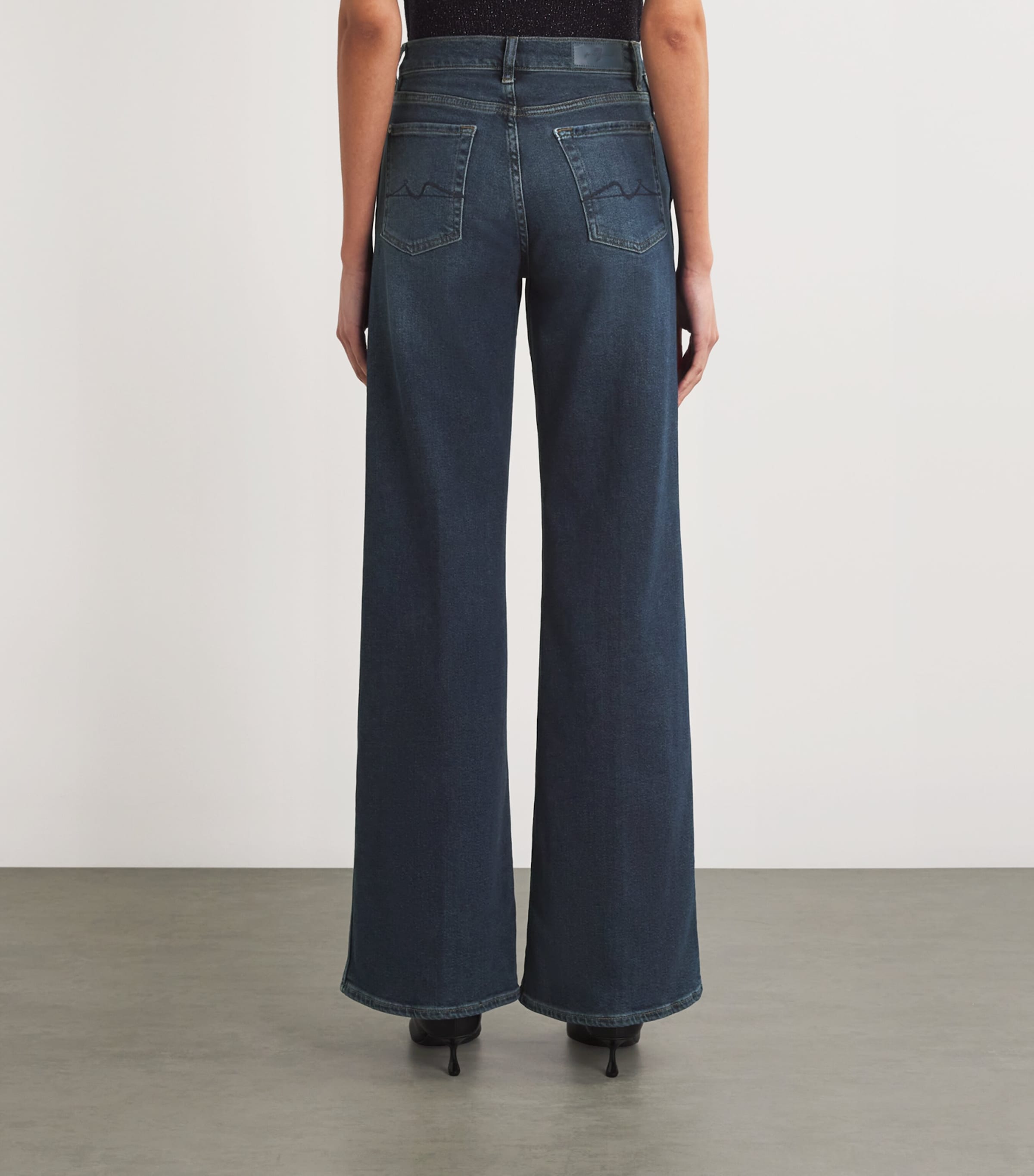 デニム・ジーパン 7 FOR ALL MANKIND 'Lotta' jeans Blue Luxe Vintage Lotta Jeans by 7 For All Mankind | Rent the Runway