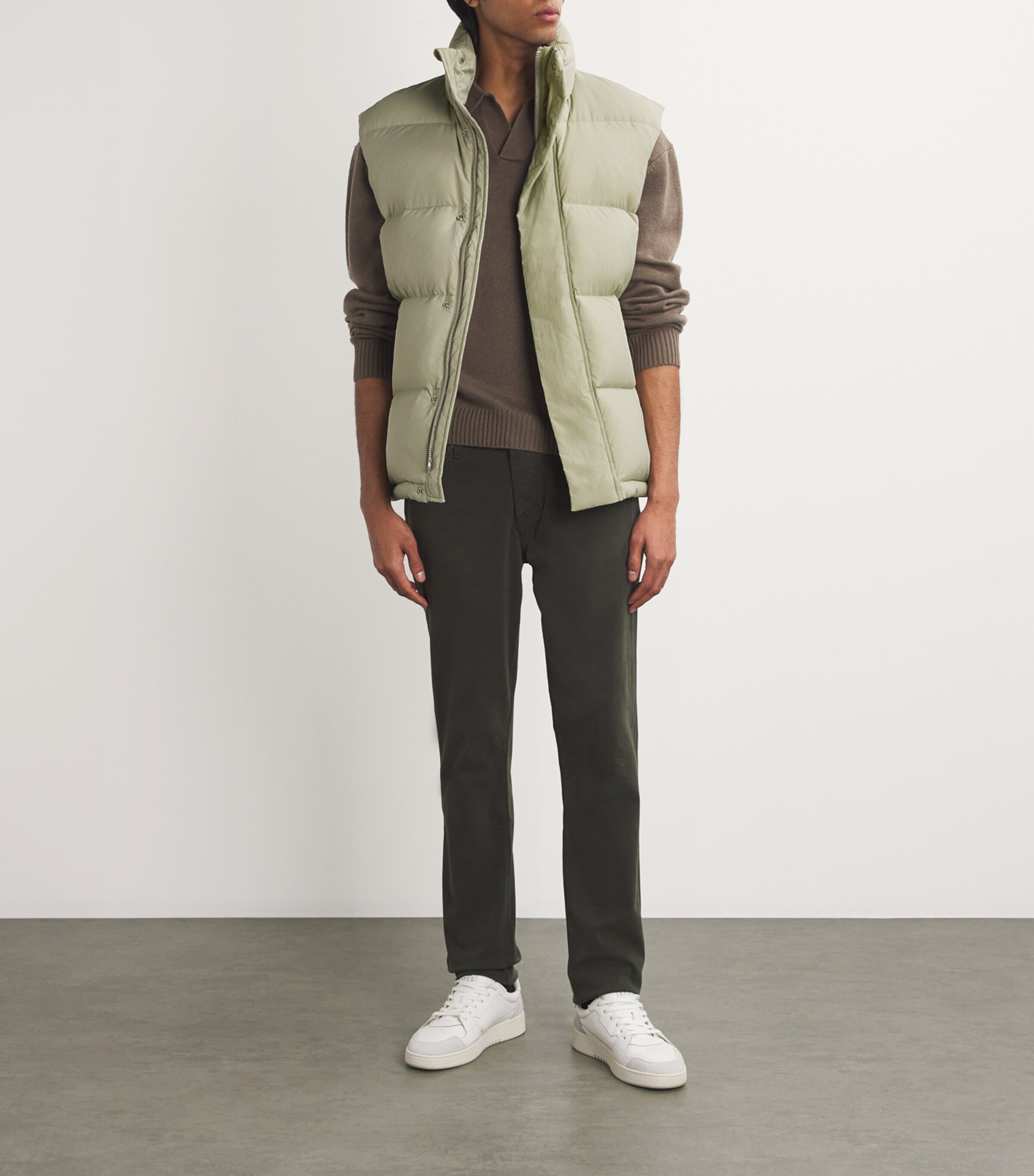 NN07 Mens Down Matthew Gilet Fog Image 2