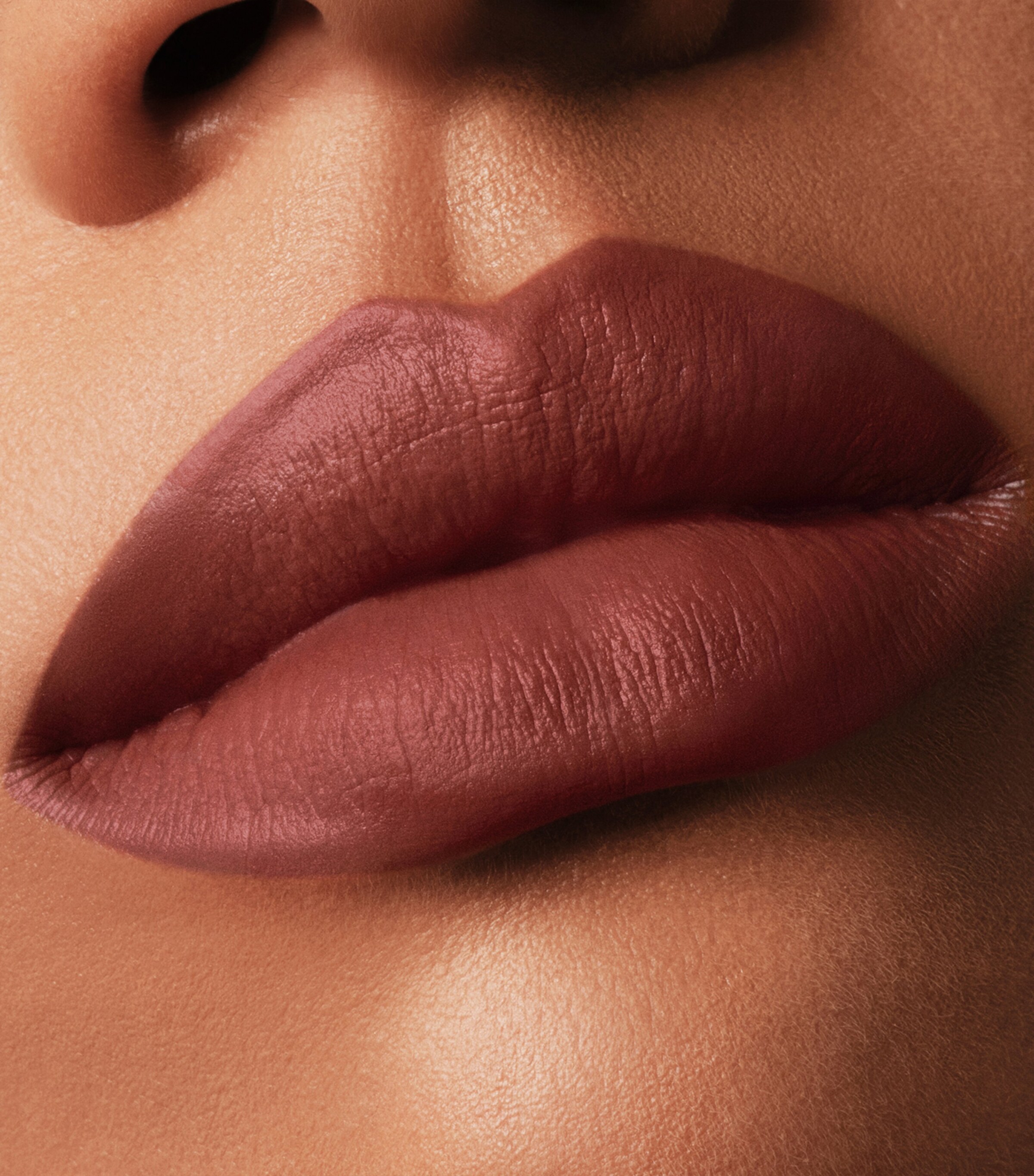 TOM FORD Runway Matte Lip Stylo Image 5