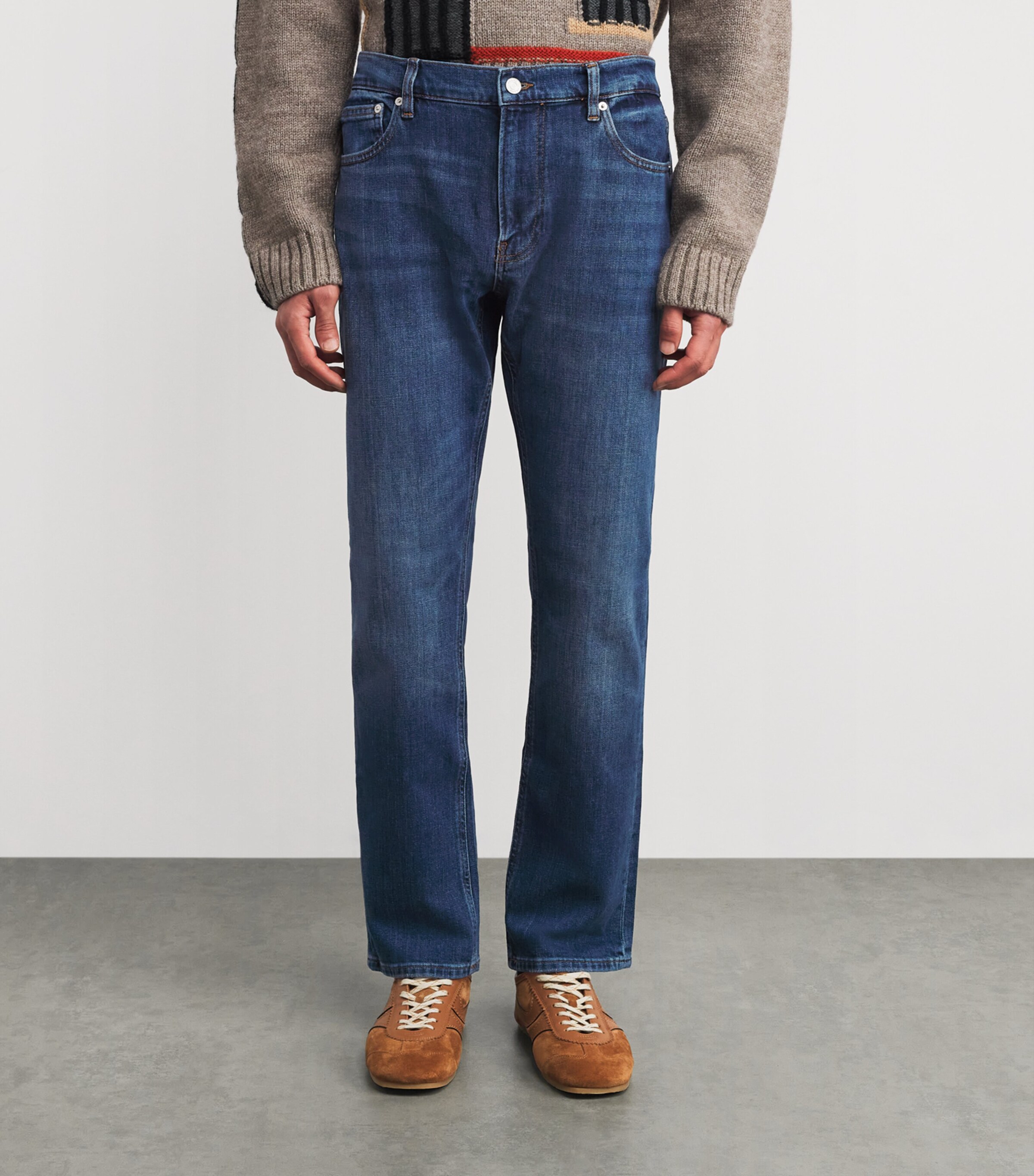 The Modern Straight Jeans FREETOWN Image 3